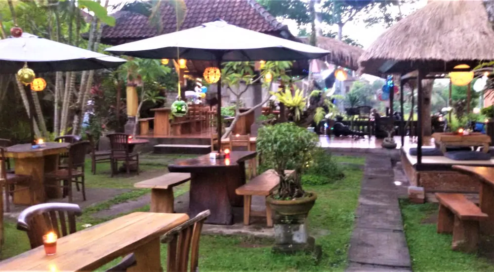 Alit Bungalow