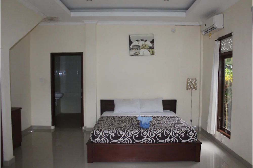 Alit Bungalow