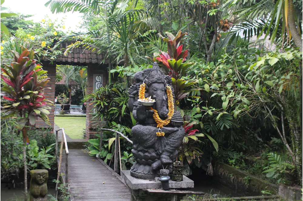 Alit Bungalow