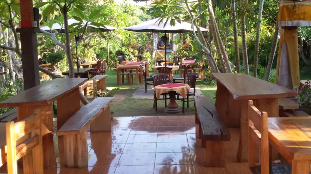 Alit Bungalow
