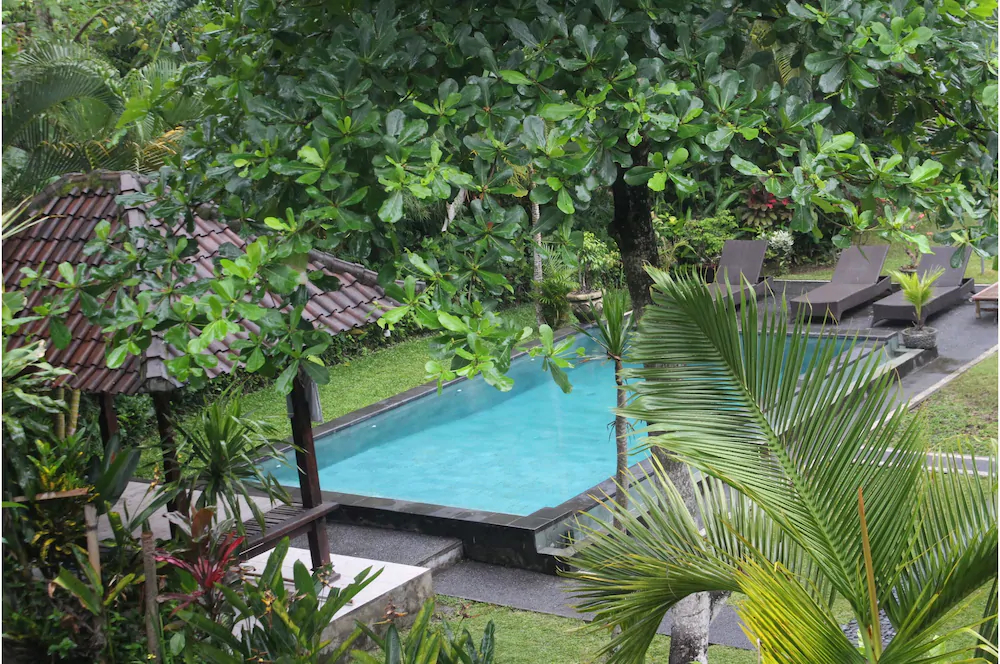 Alit Bungalow