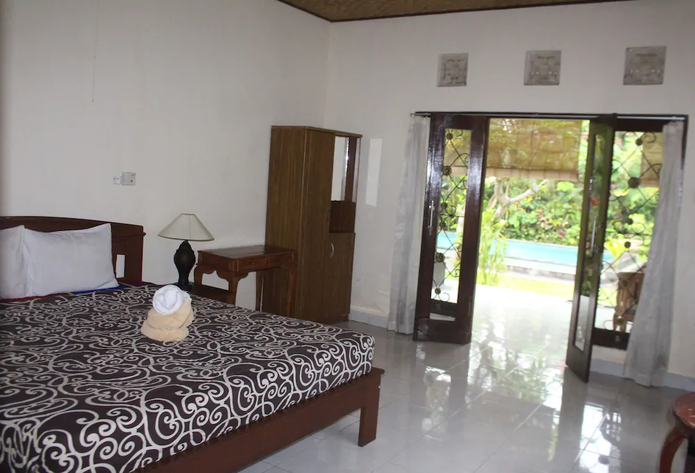 Alit Bungalow