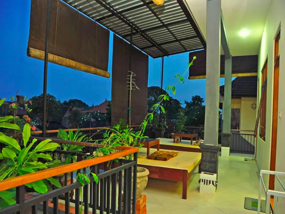 Anila Shanti Guest House