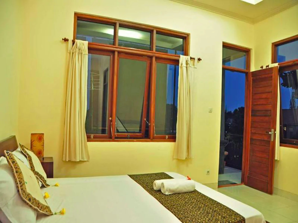 Anila Shanti Guest House