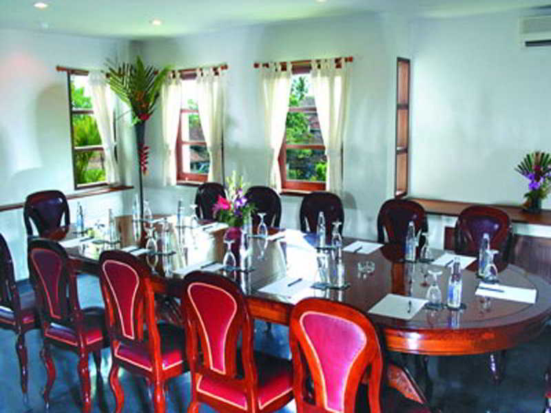Anini Raka Resort & Spa