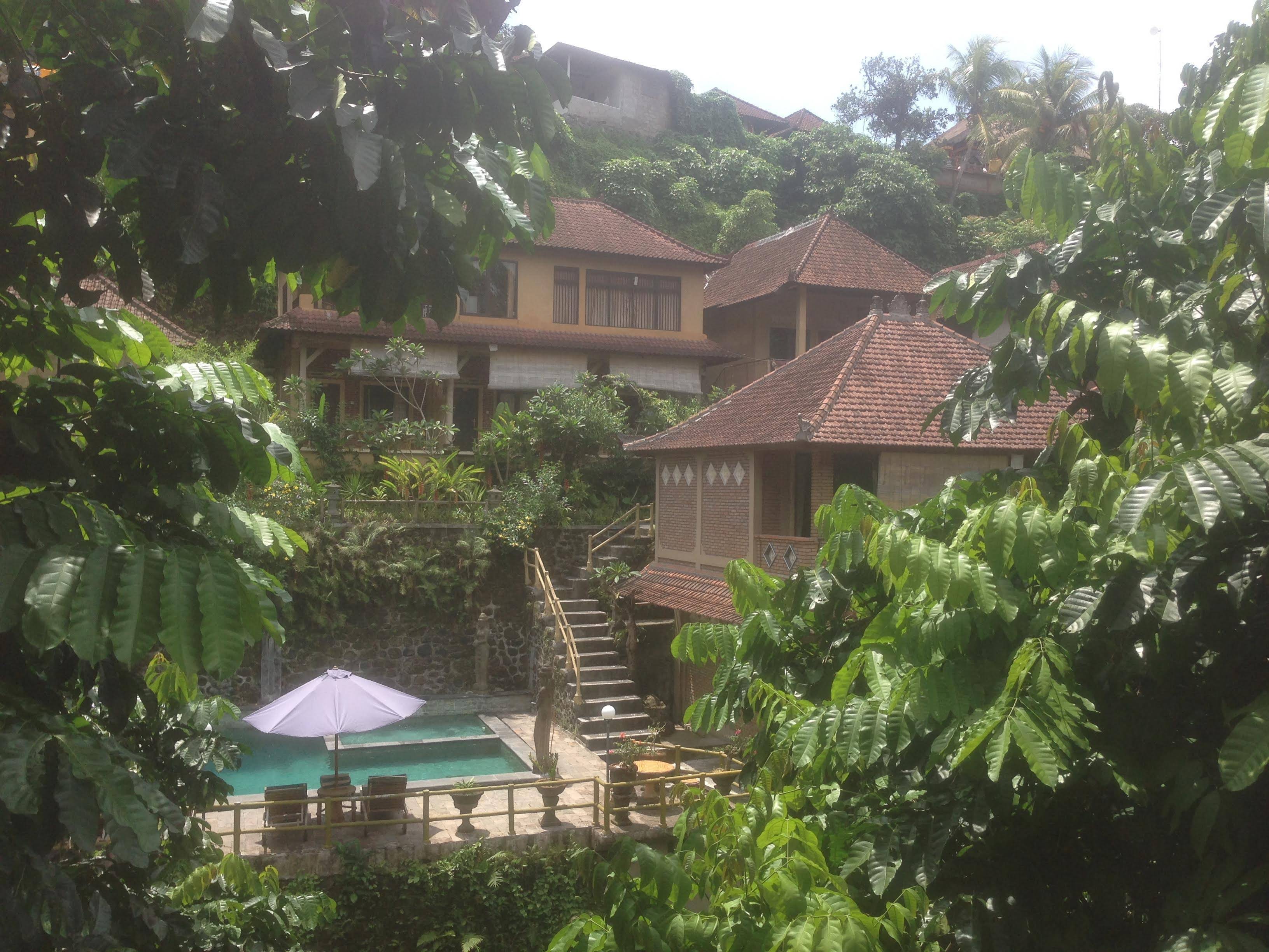 Ani's Villas
