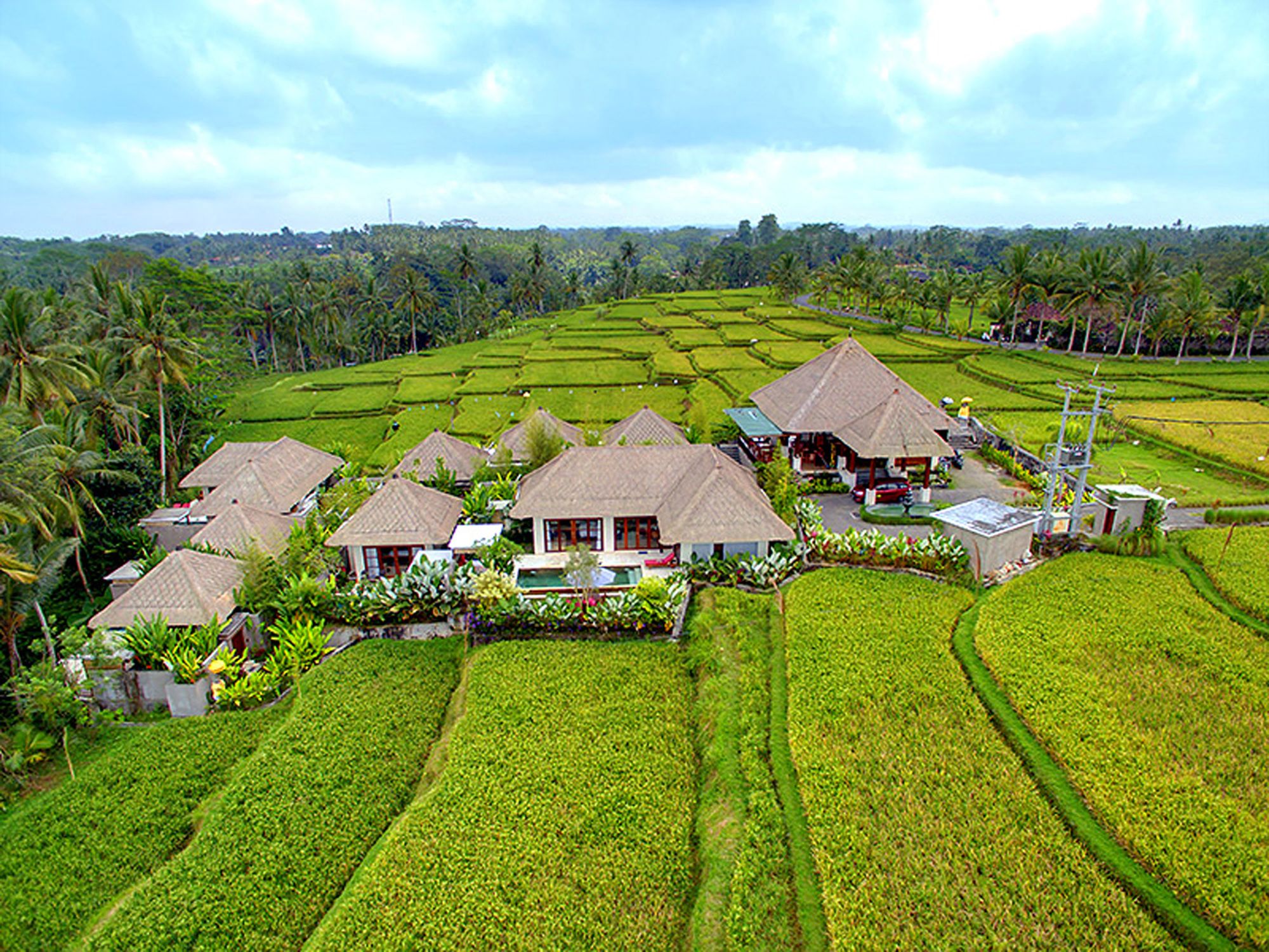 Anusara Luxury Villas