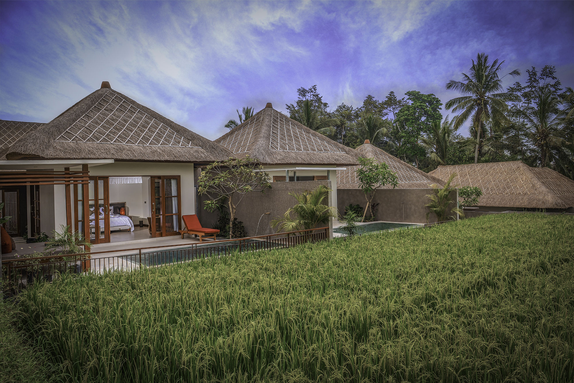Anusara Luxury Villas
