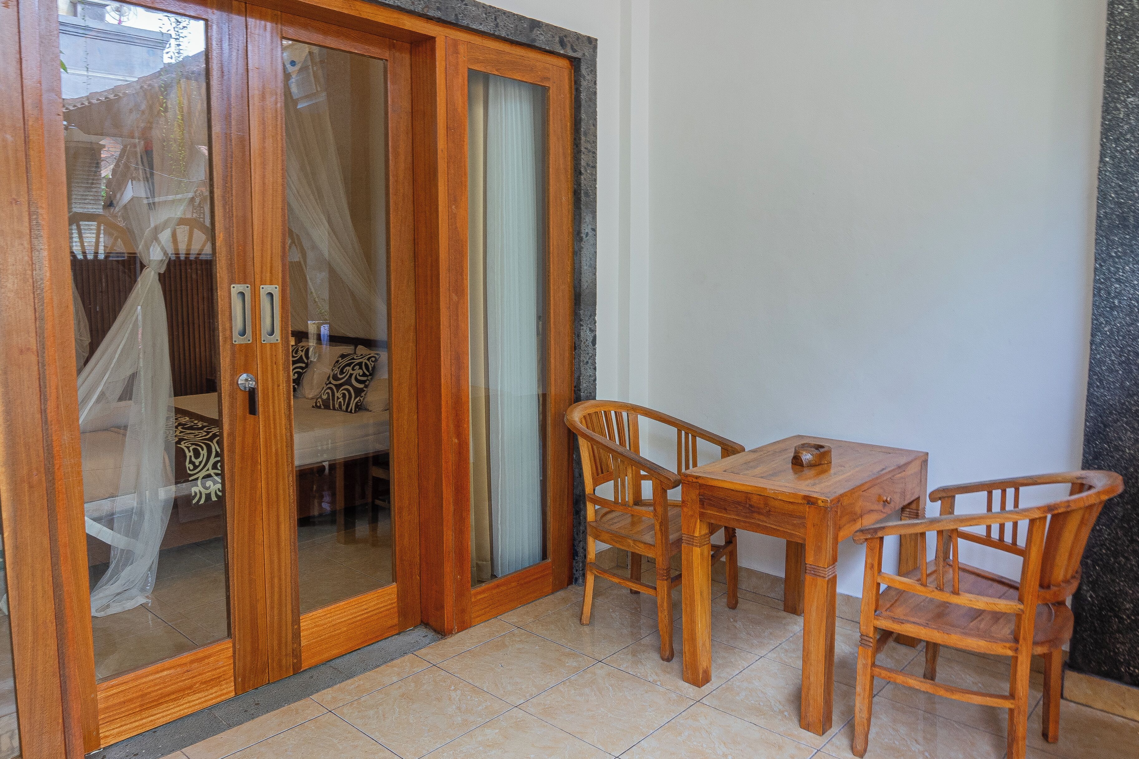 Artha Dewata Home Stay