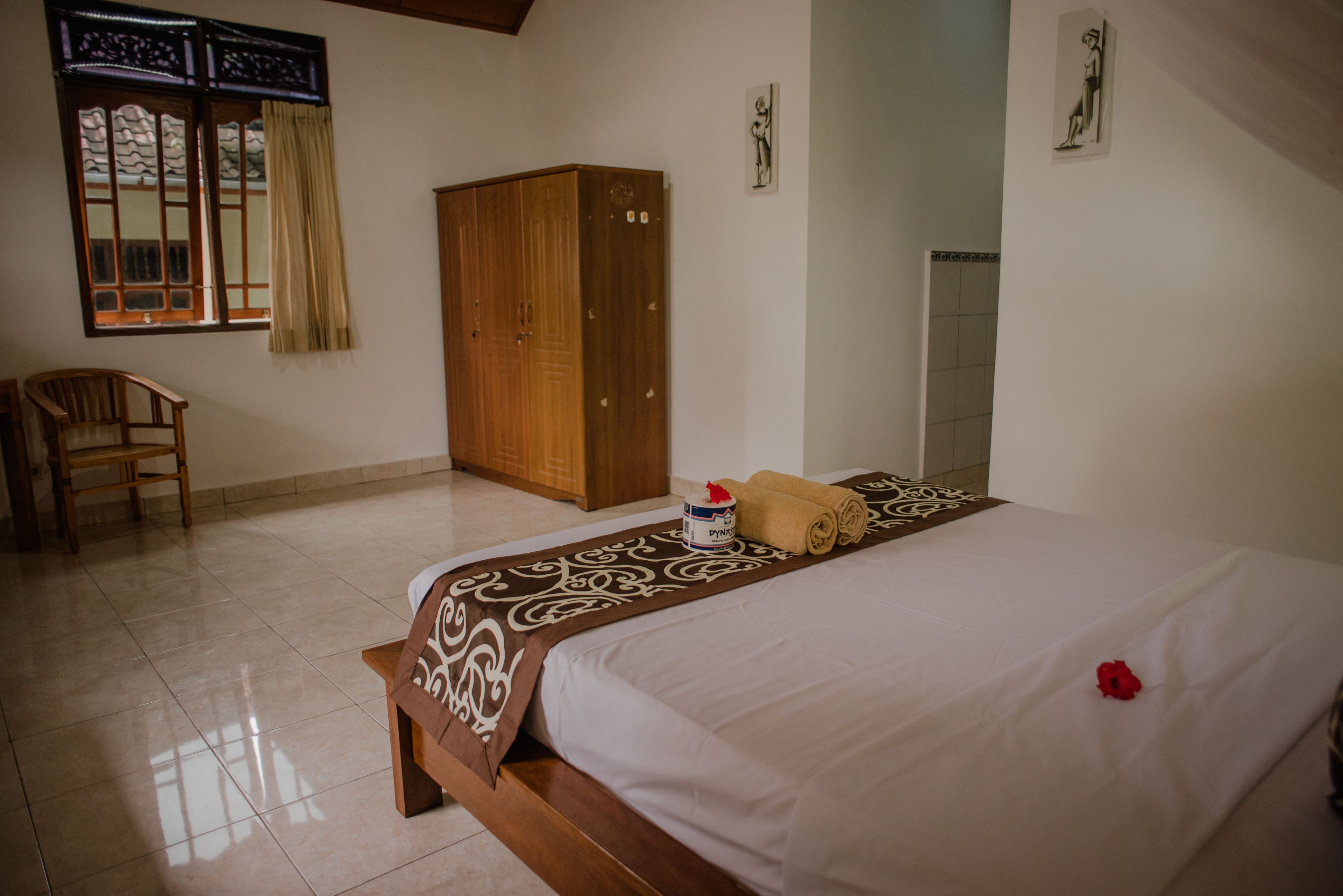 Artha Dewata Home Stay