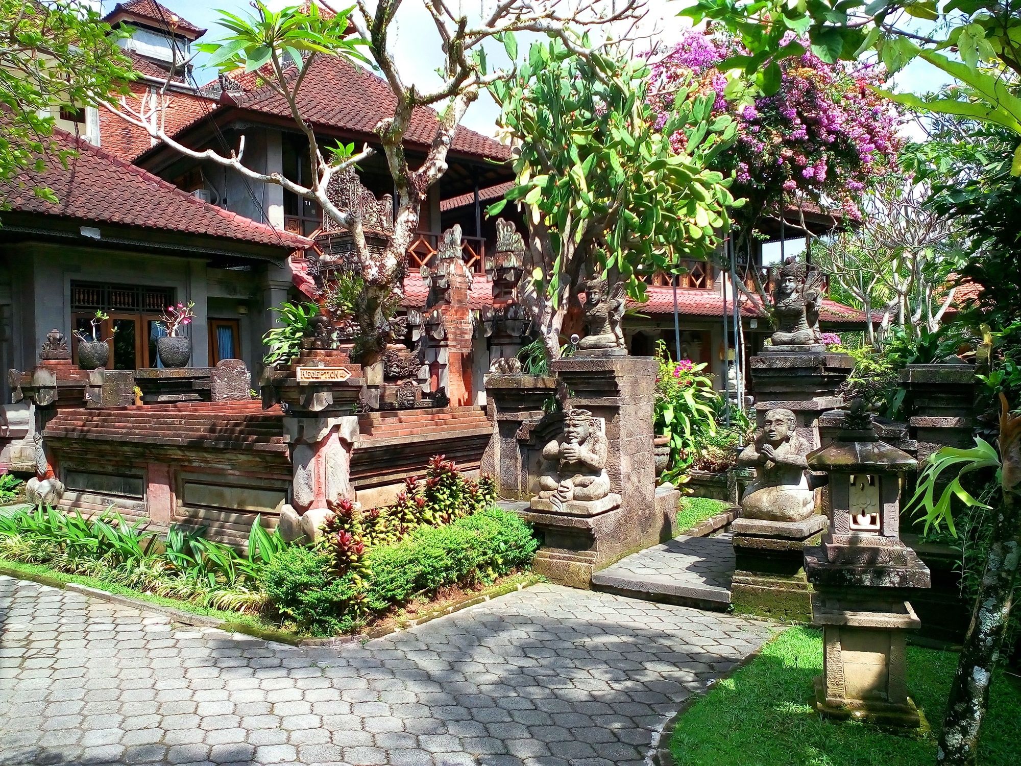 Artini Cottages 2