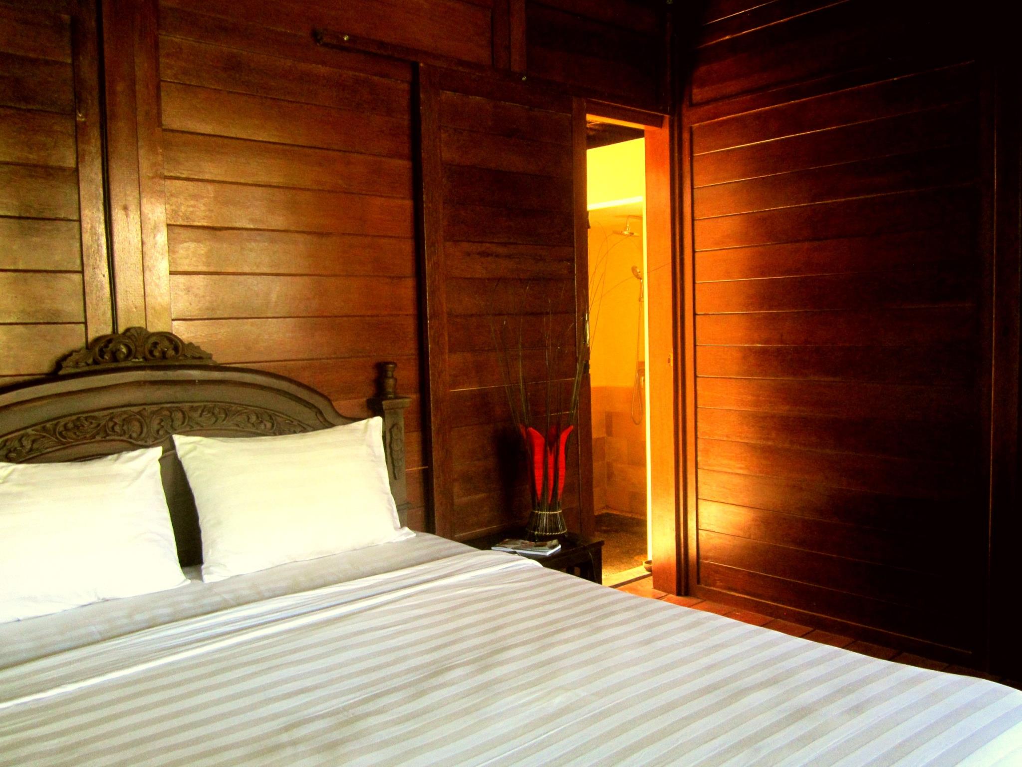 Astawa House