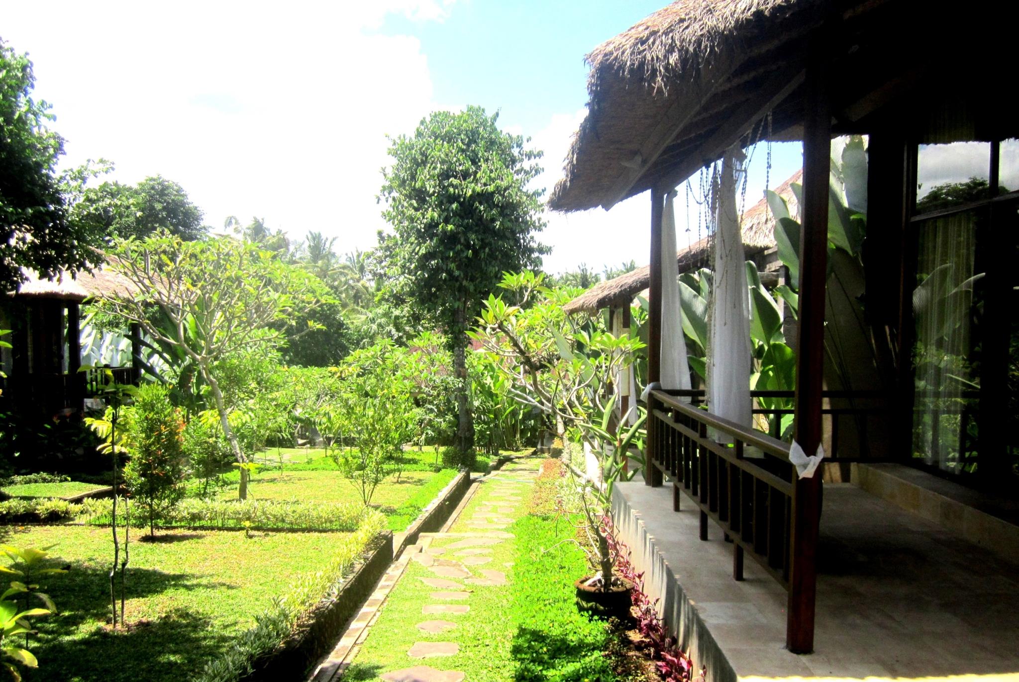Astawa House
