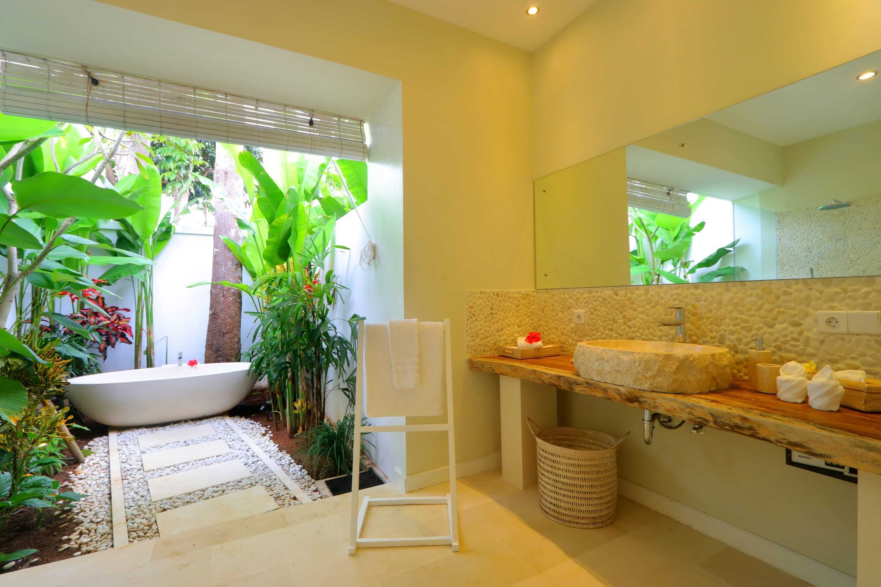 Astonishing Jungle Villa