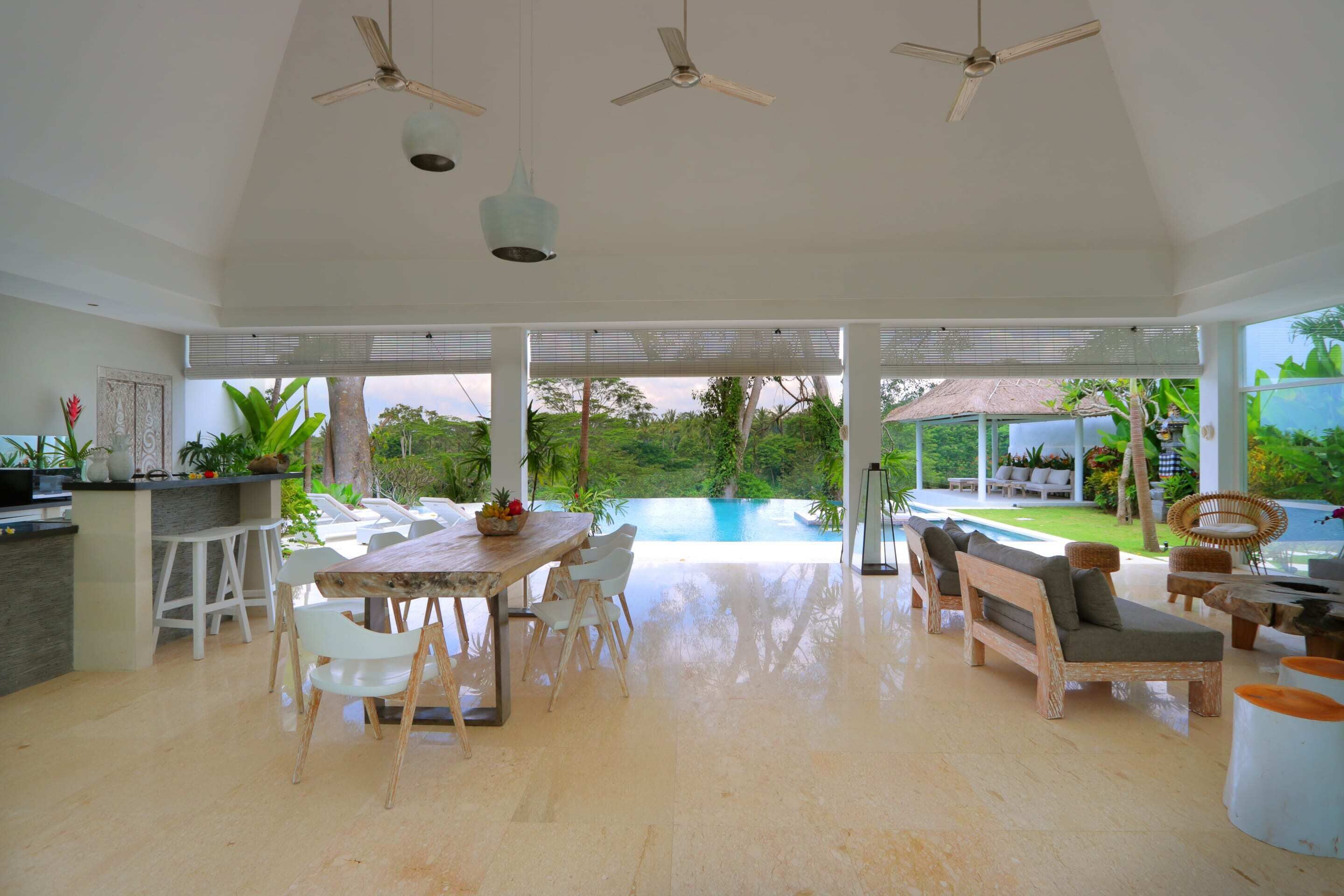 Astonishing Jungle Villa