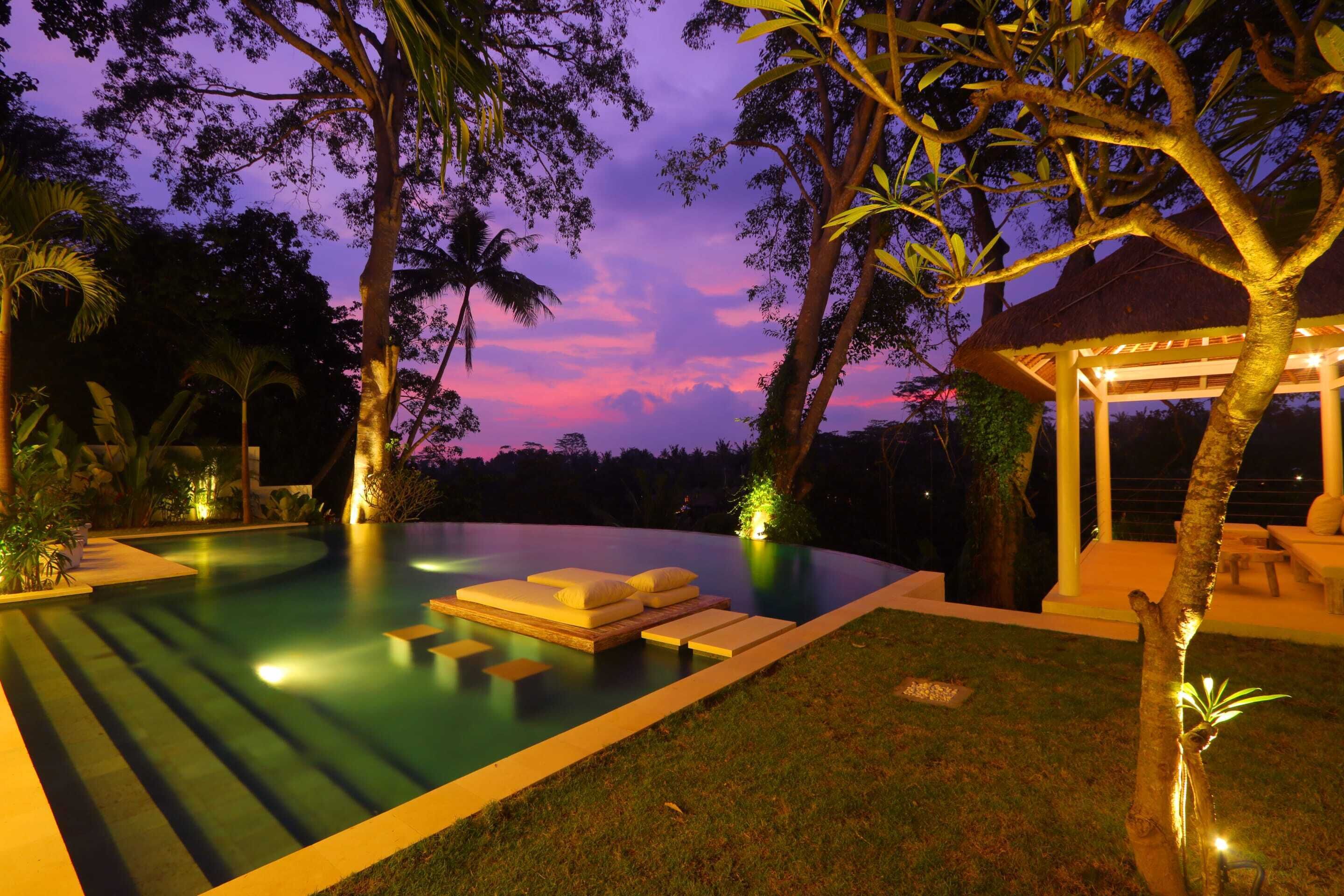 Astonishing Jungle Villa