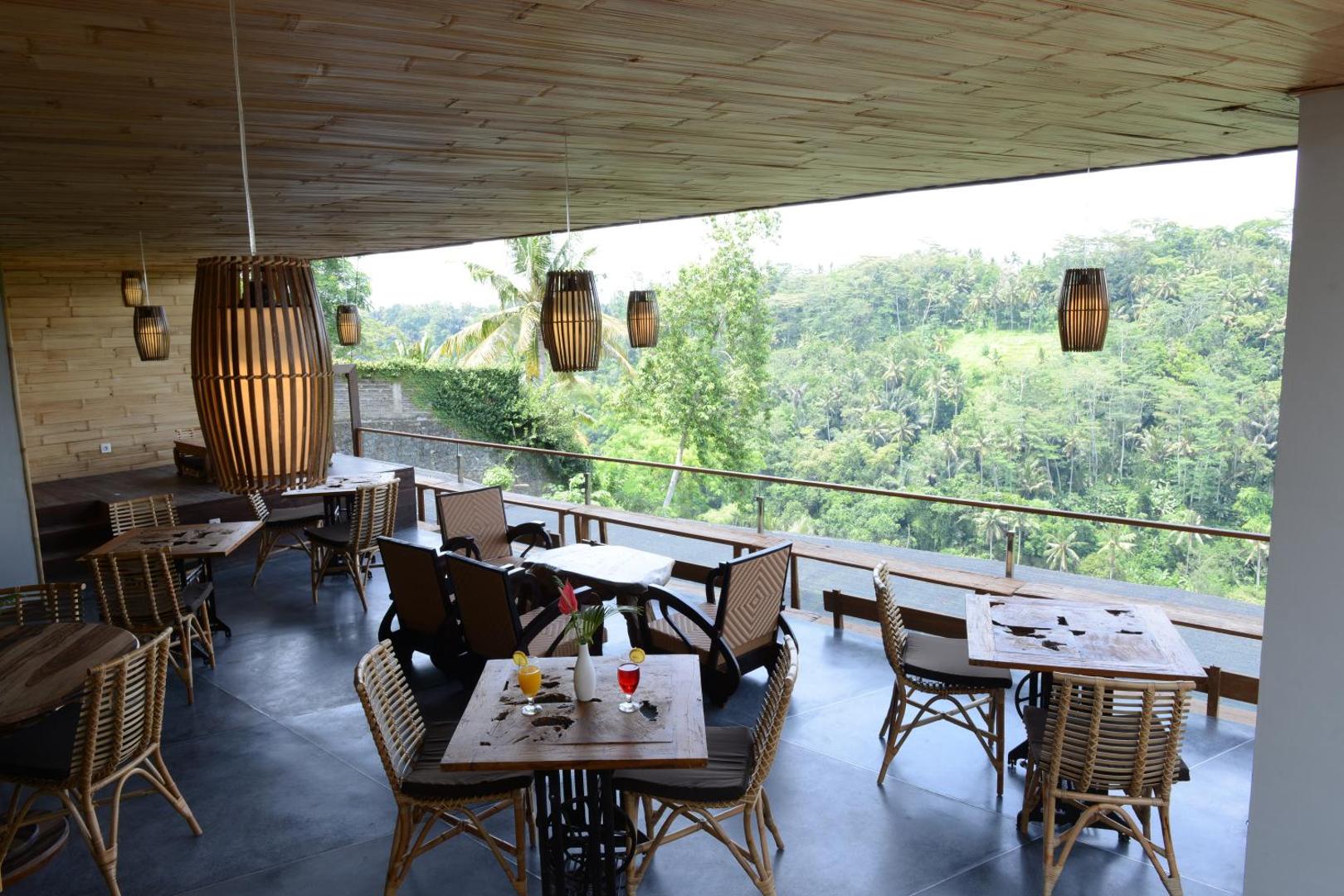 Ayuterra Resort