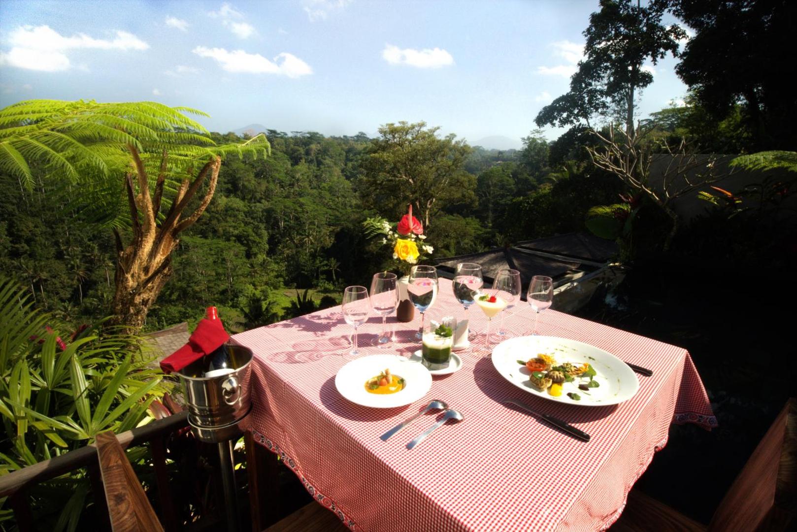 Ayuterra Resort