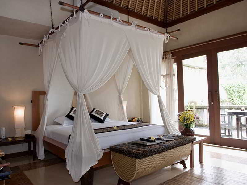 Barong Resort