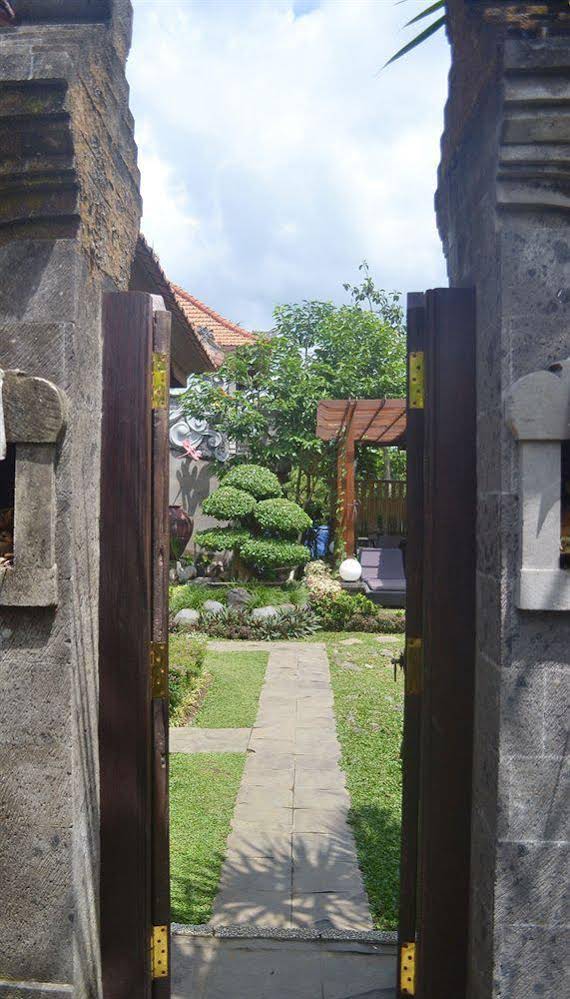 Baruna Sari Villa