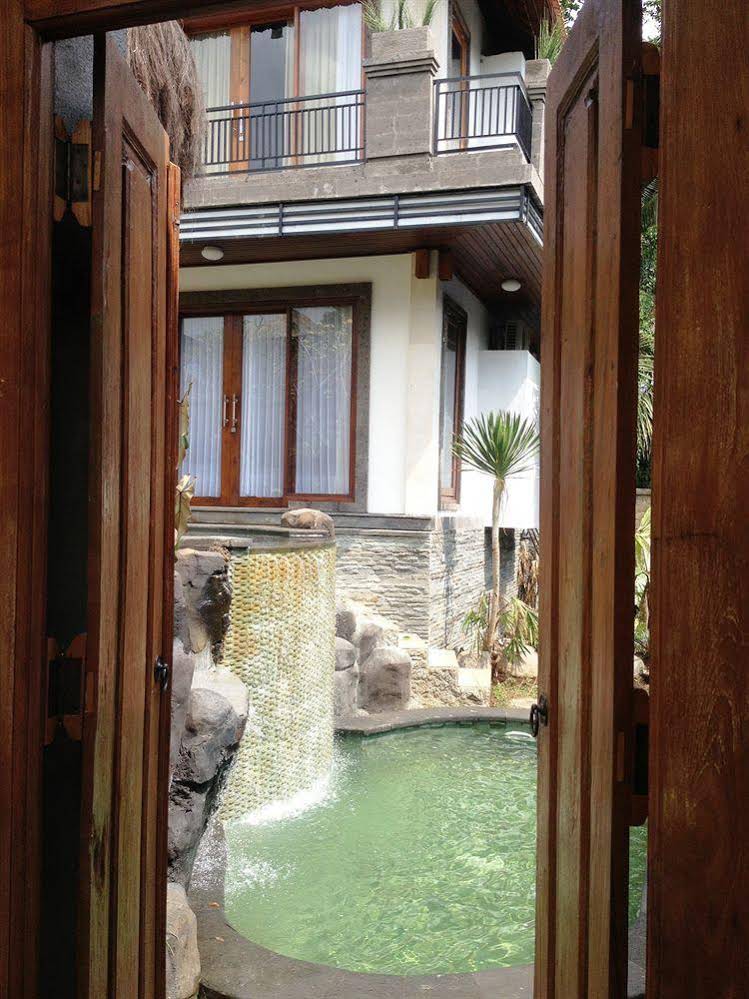 Baruna Sari Villa