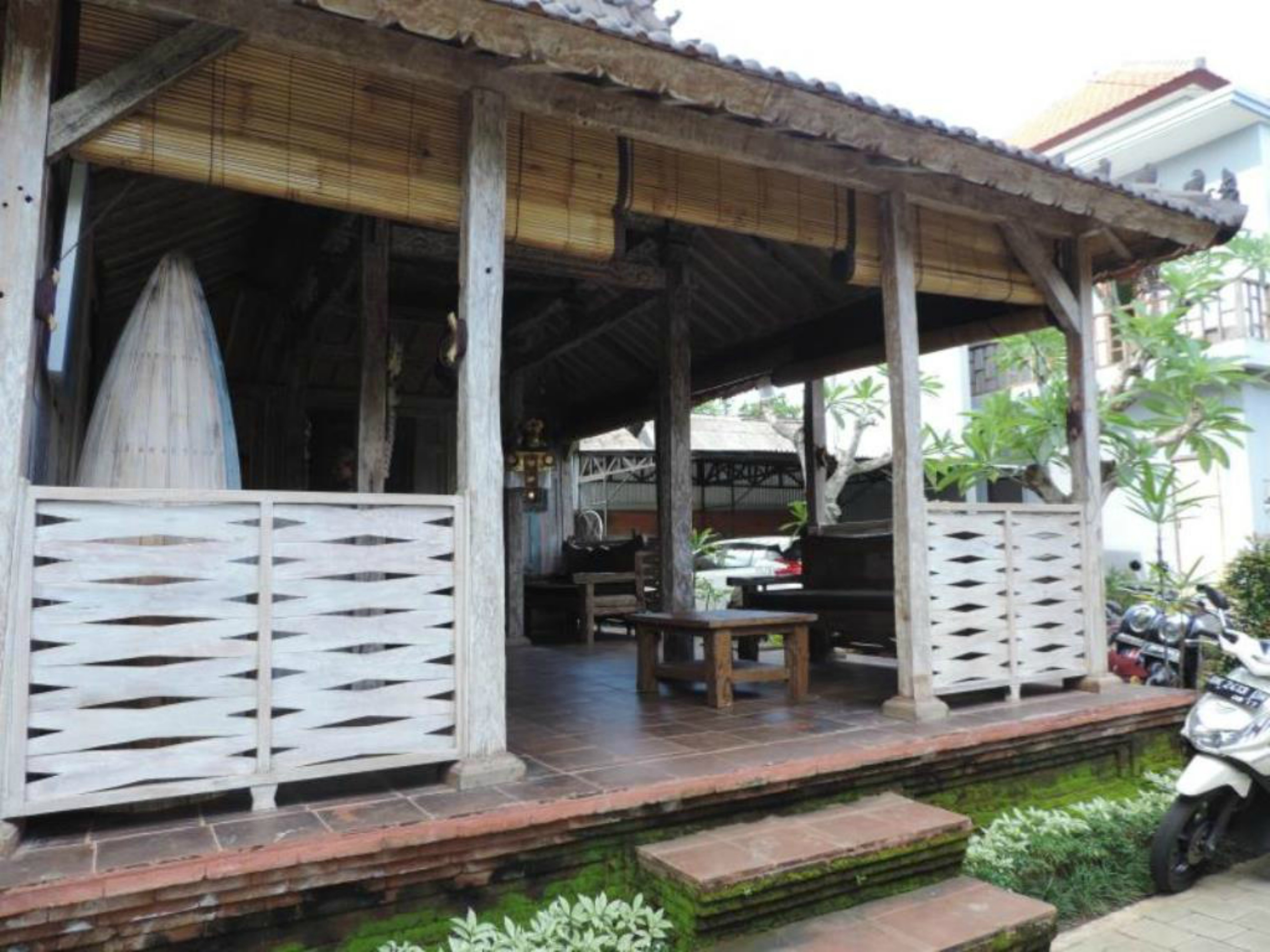 Batu Empug Cottages