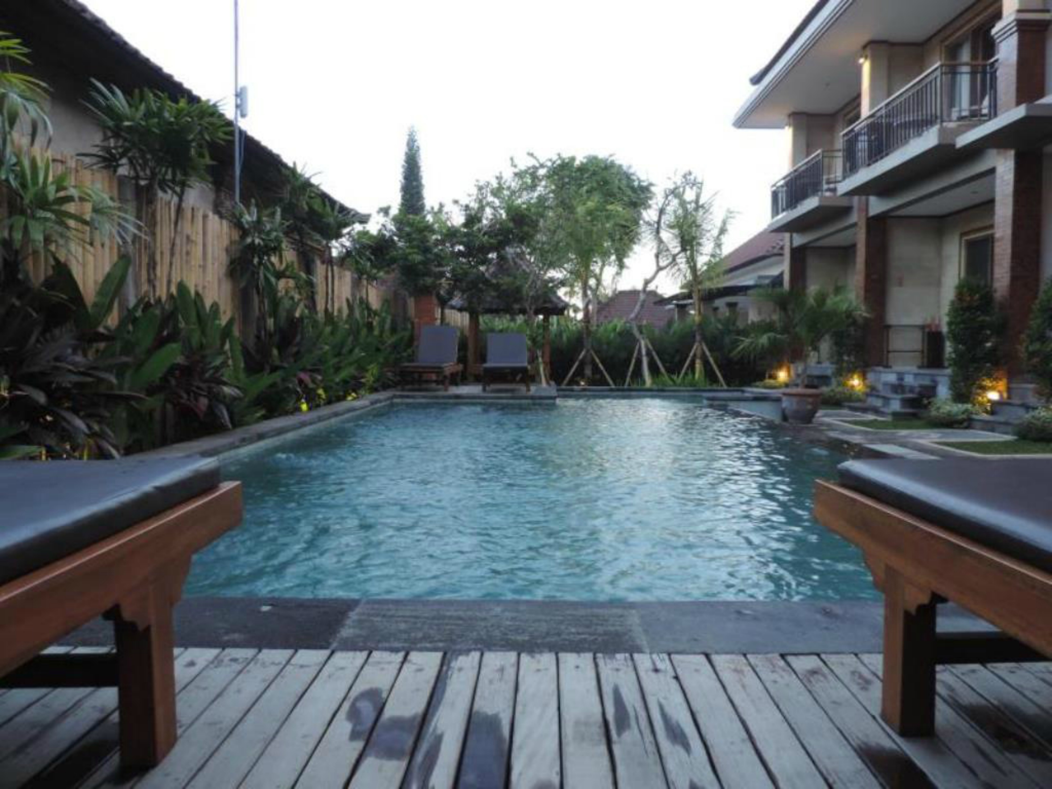 Batu Empug Cottages