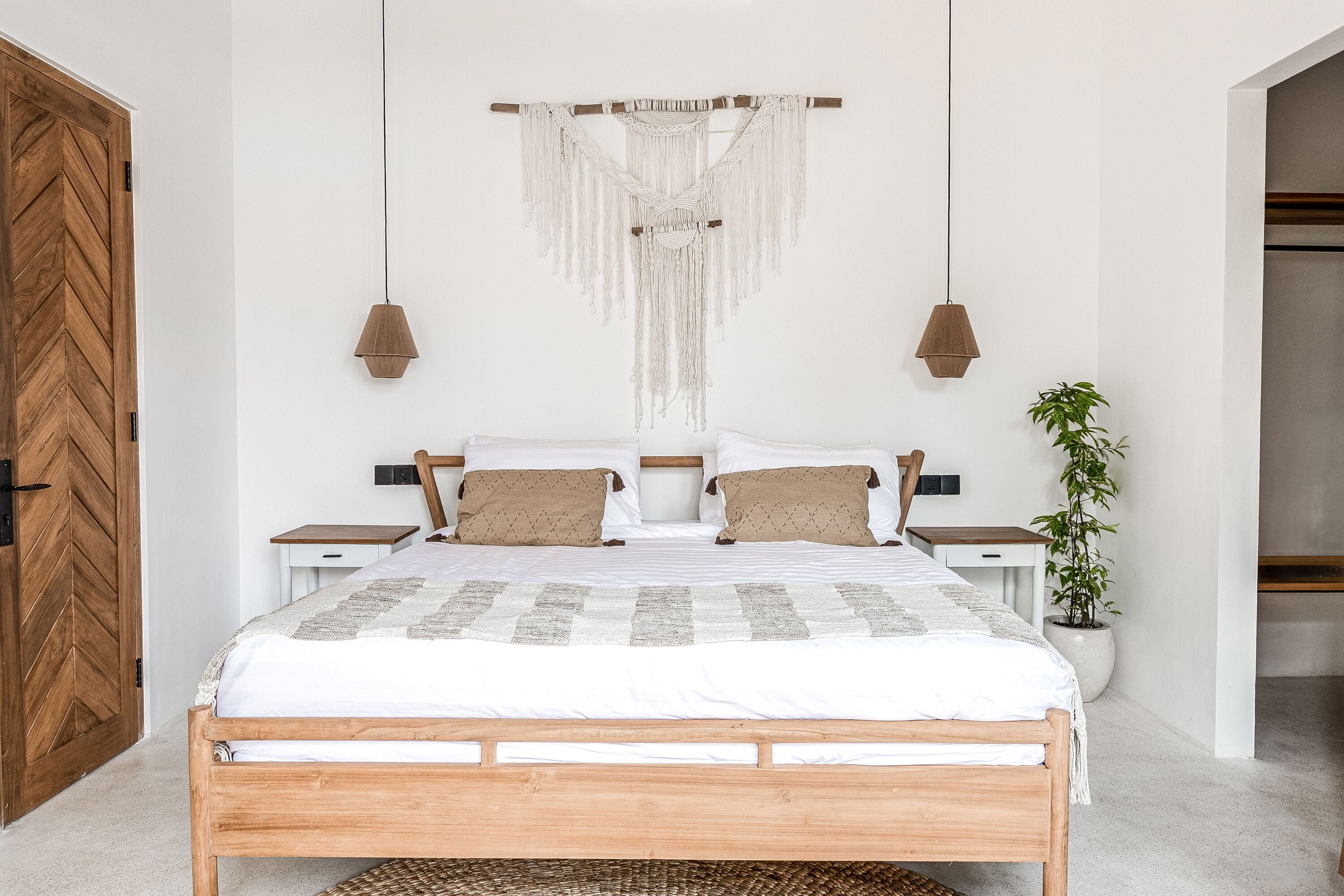 Brand New Capella Villa by Dh