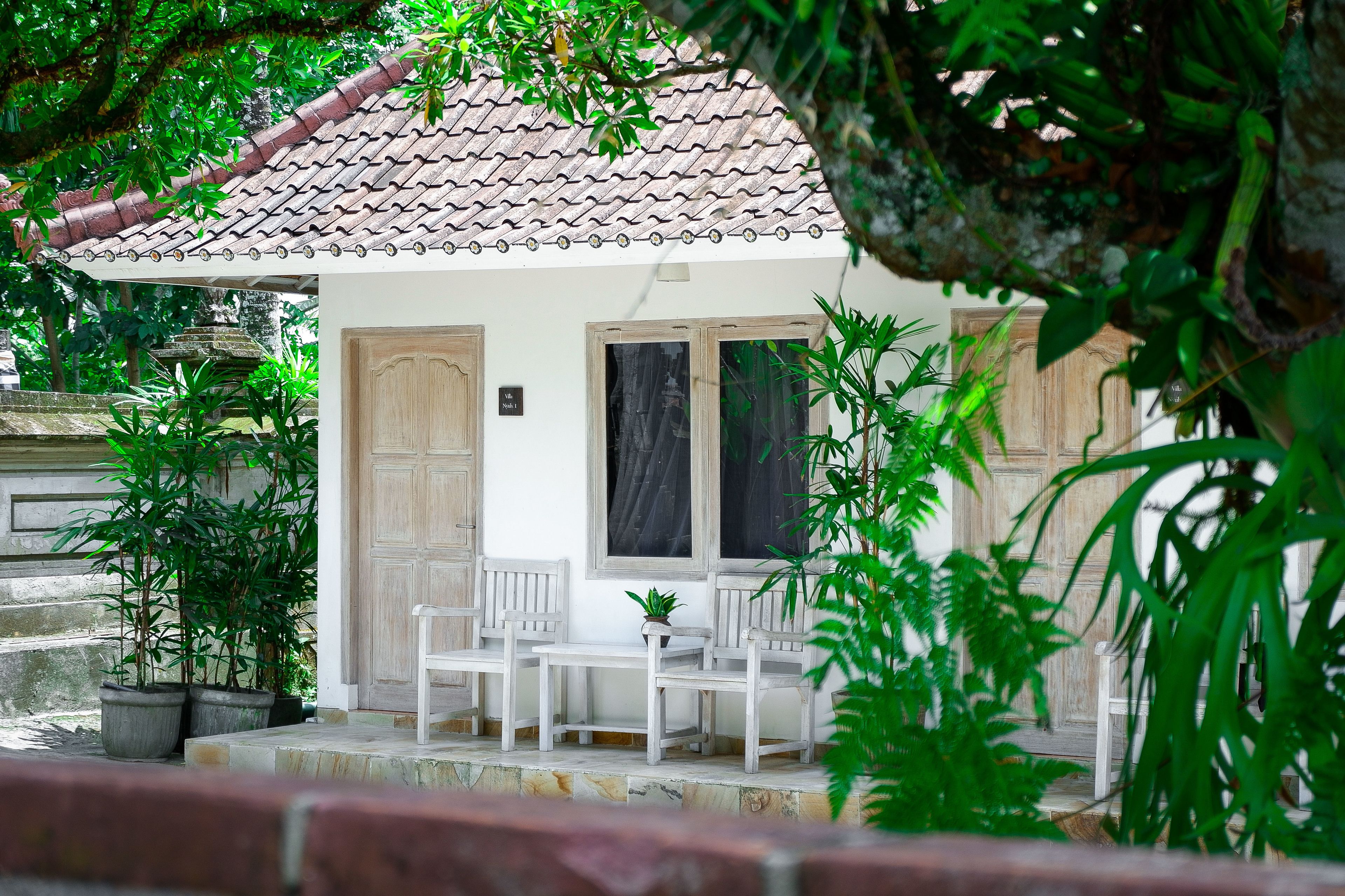 B Saya Villa