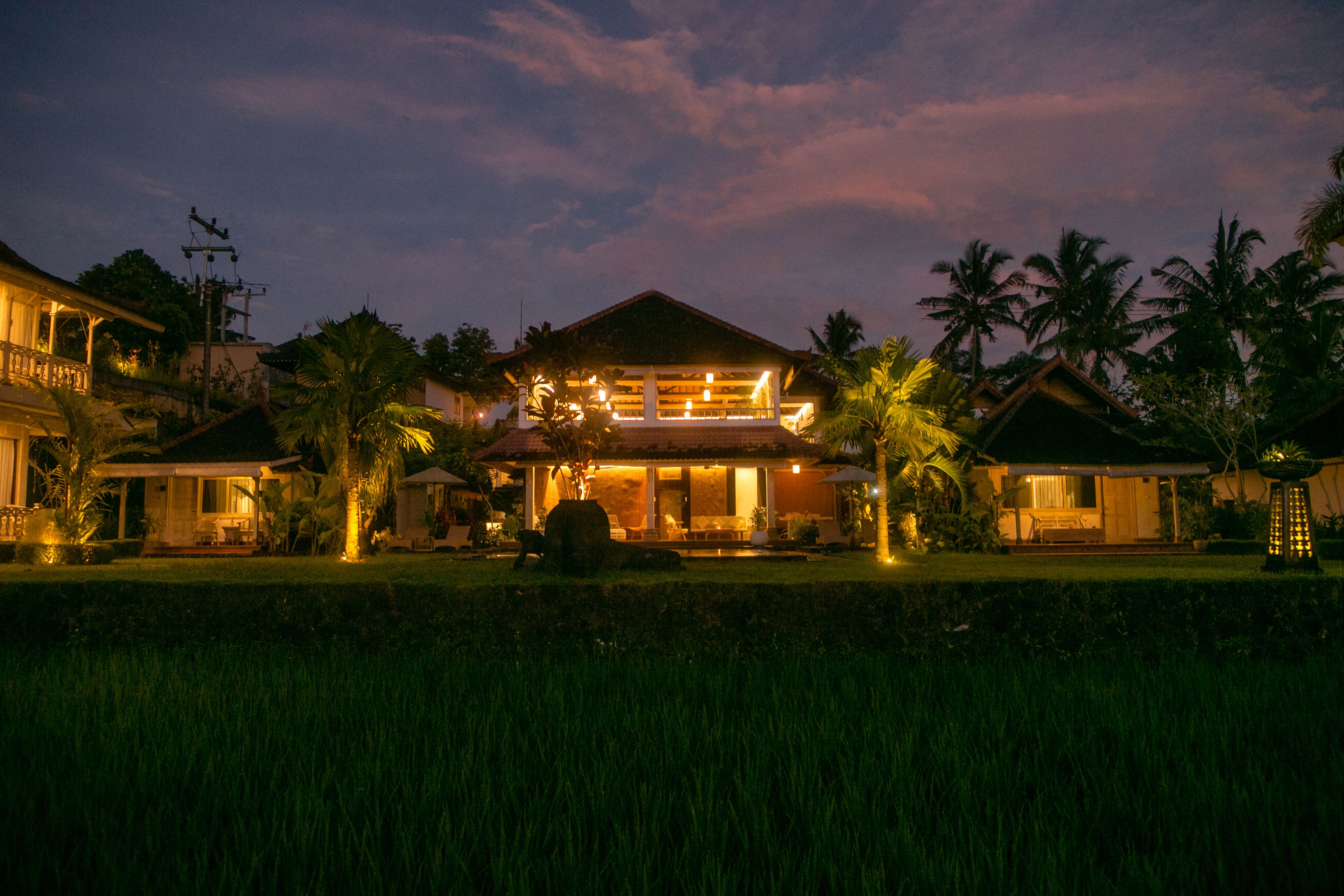 B Saya Villa