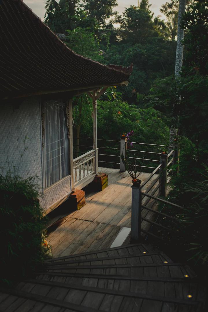 B Saya Villa
