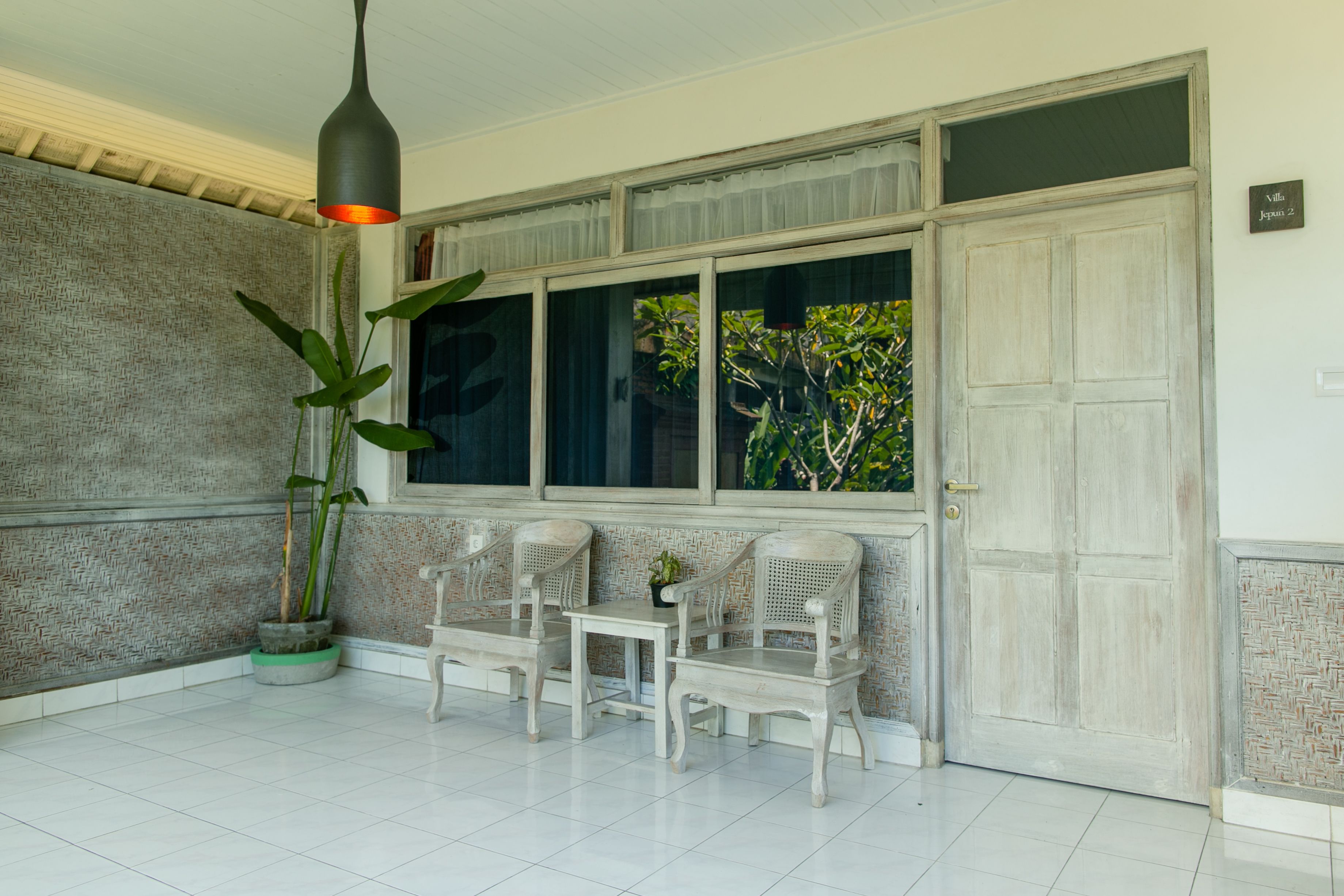B Saya Villa
