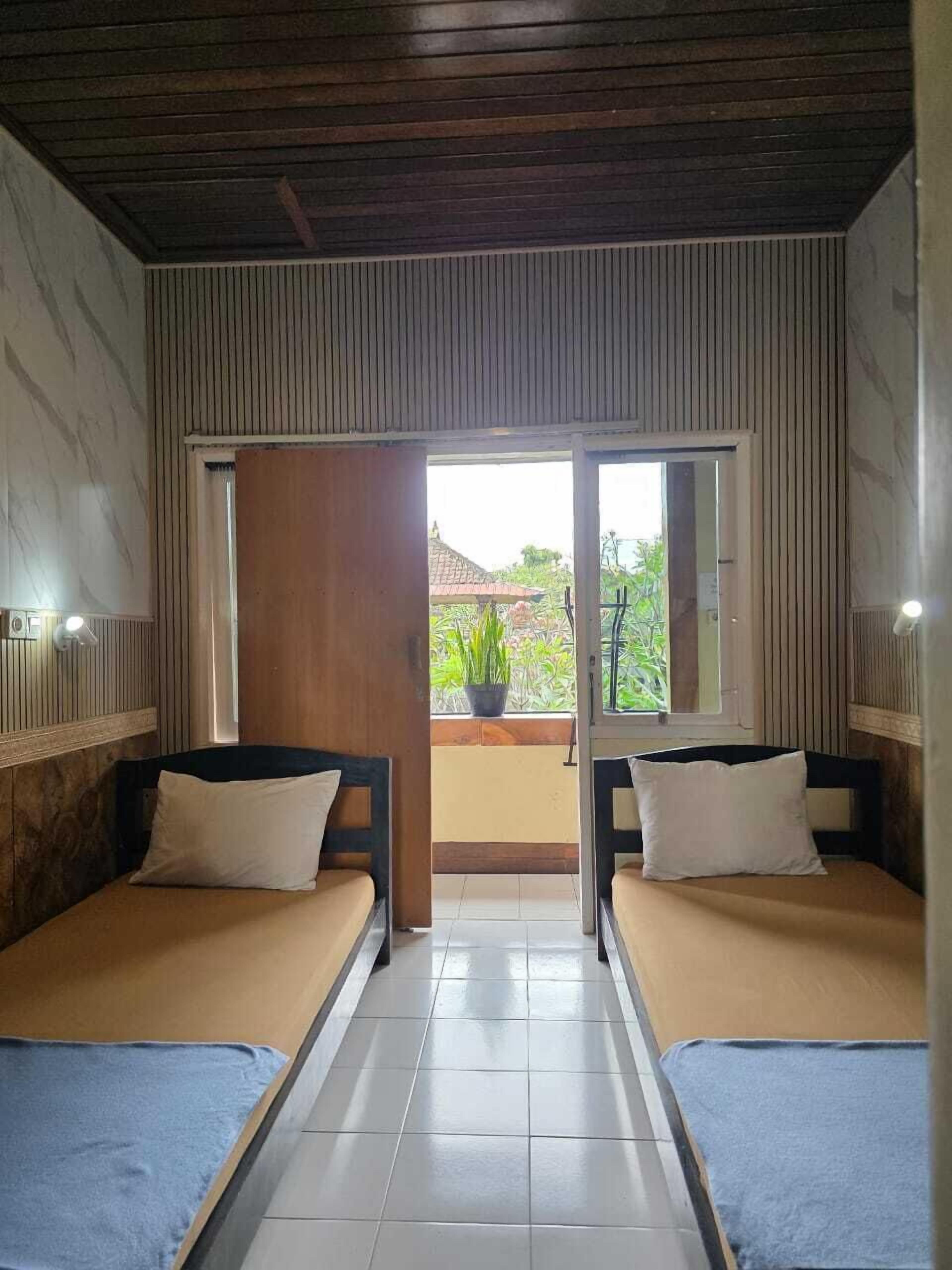 Bulan Bali Hostel