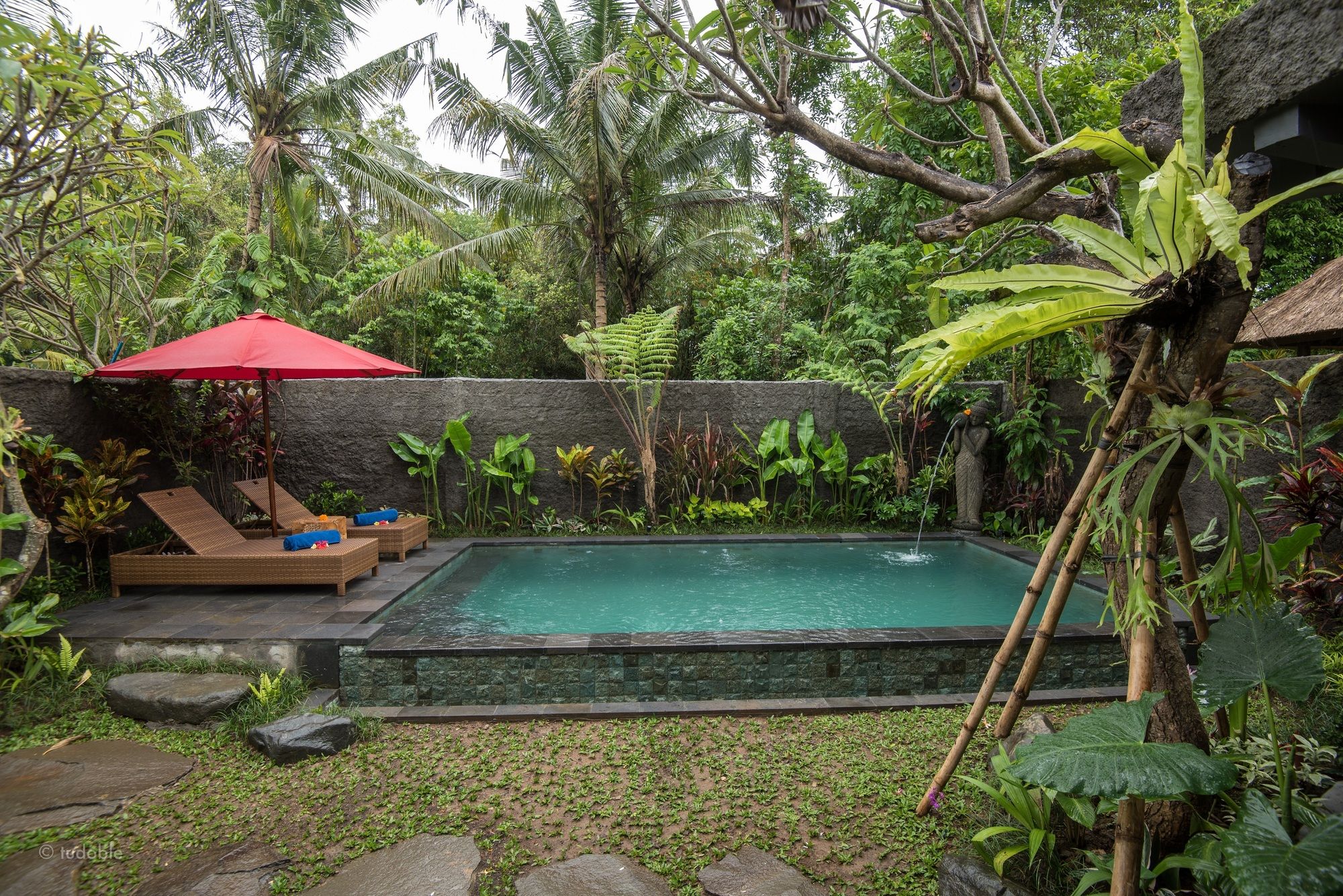 Bunut Garden Luxury Private Villa