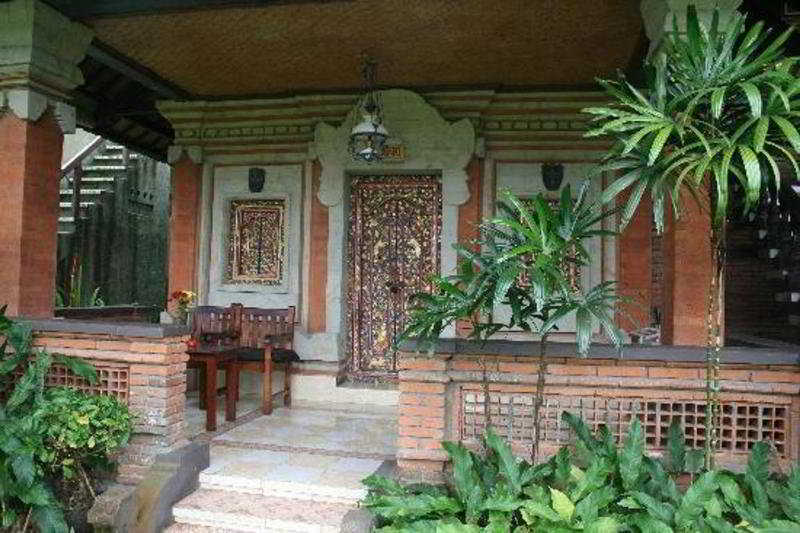 Cendana Resort & Spa by Mahaputra