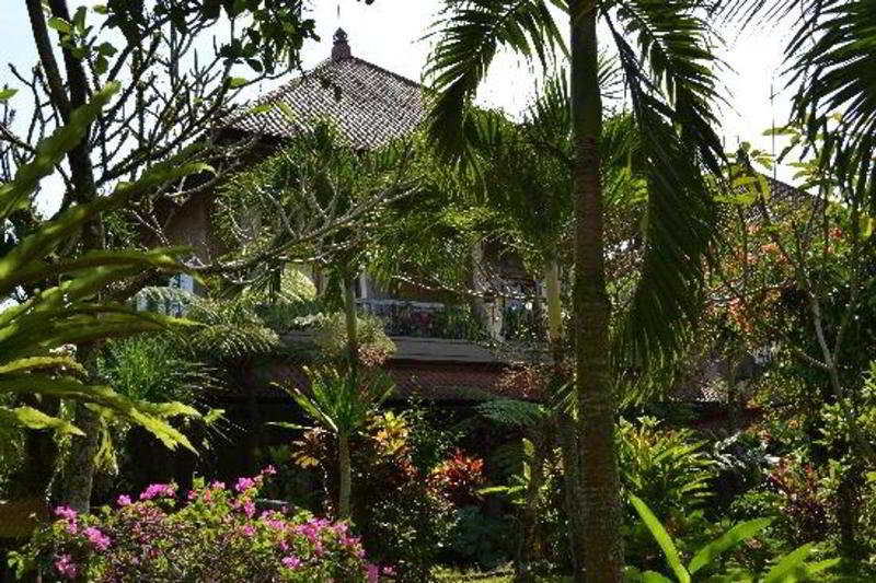 Cendana Resort & Spa by Mahaputra