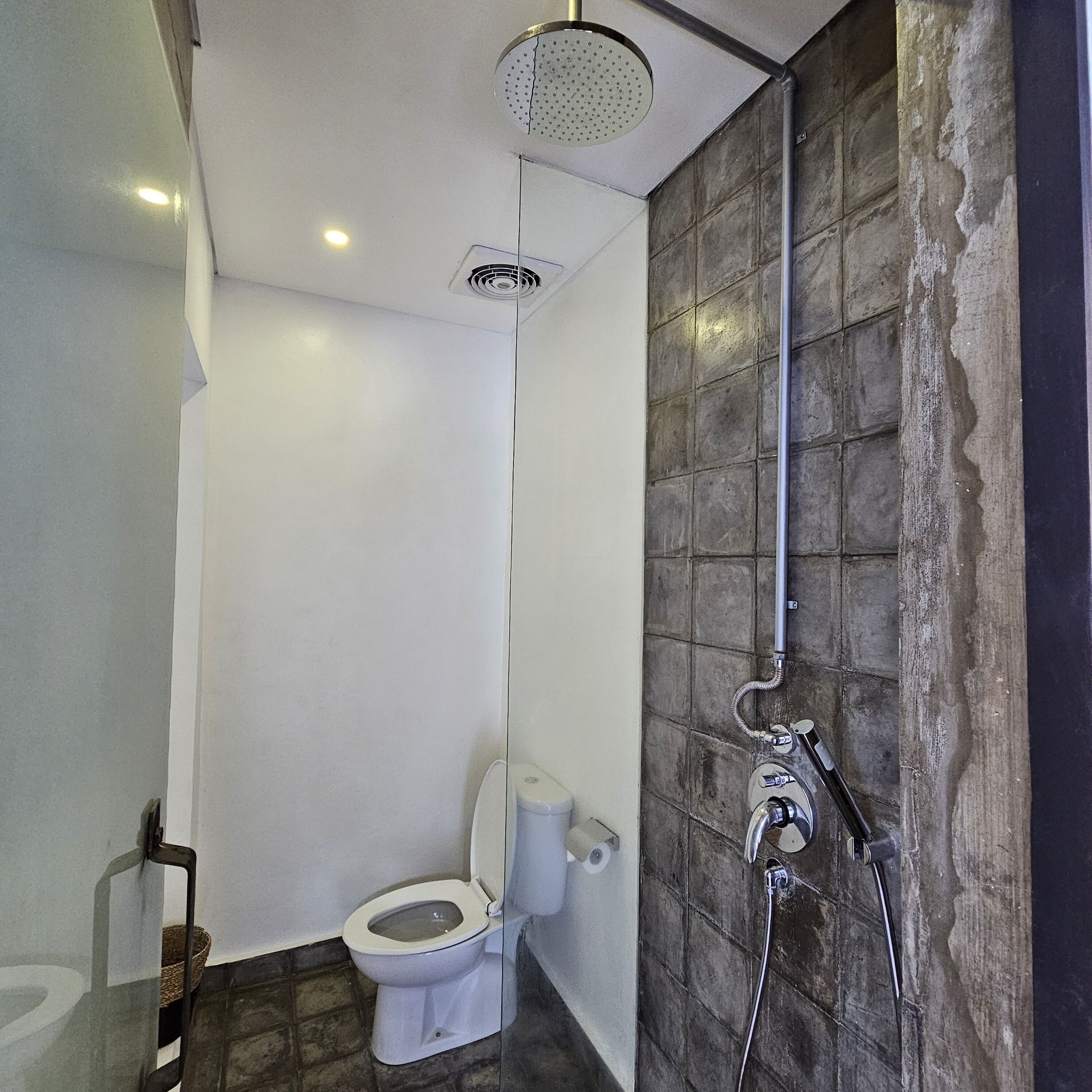 Chandi Hotel