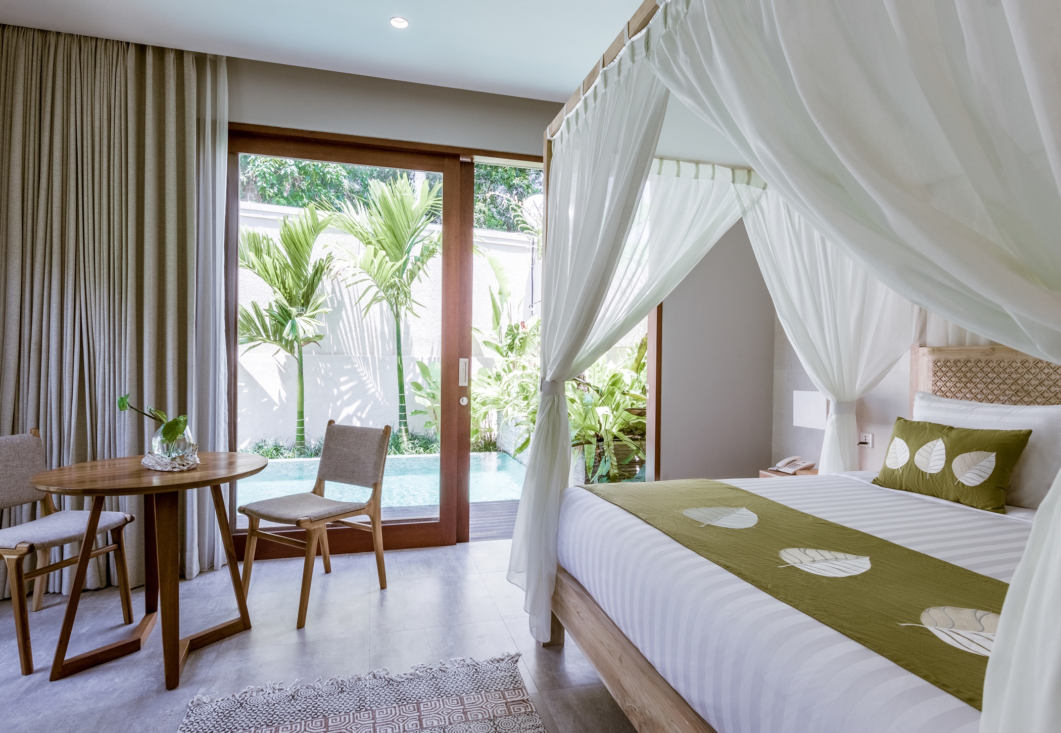 Daun Lebar Villas
