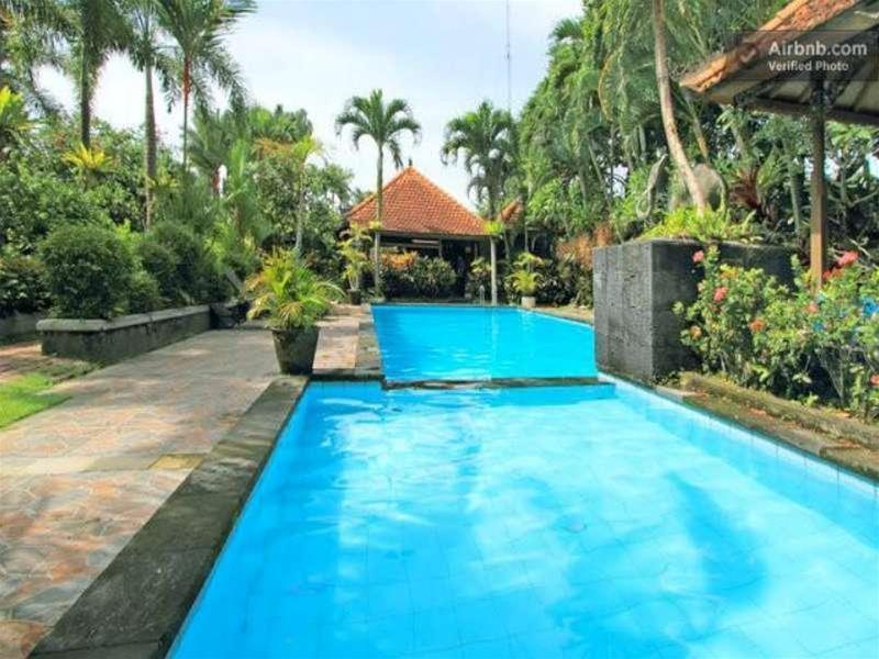 Dewa Bharata Bungalow