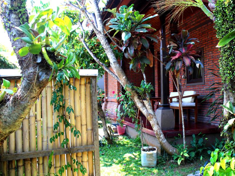 Dewa Bungalow
