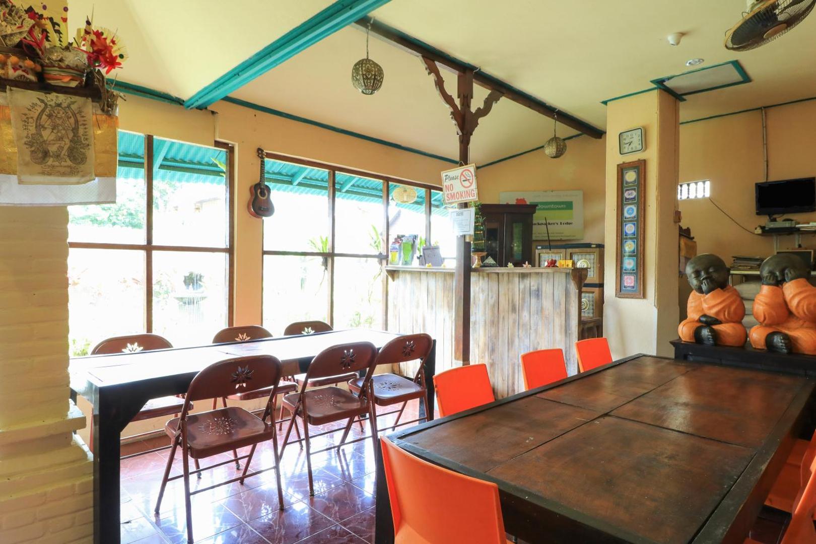 Downtown Monkey Forest Hostel