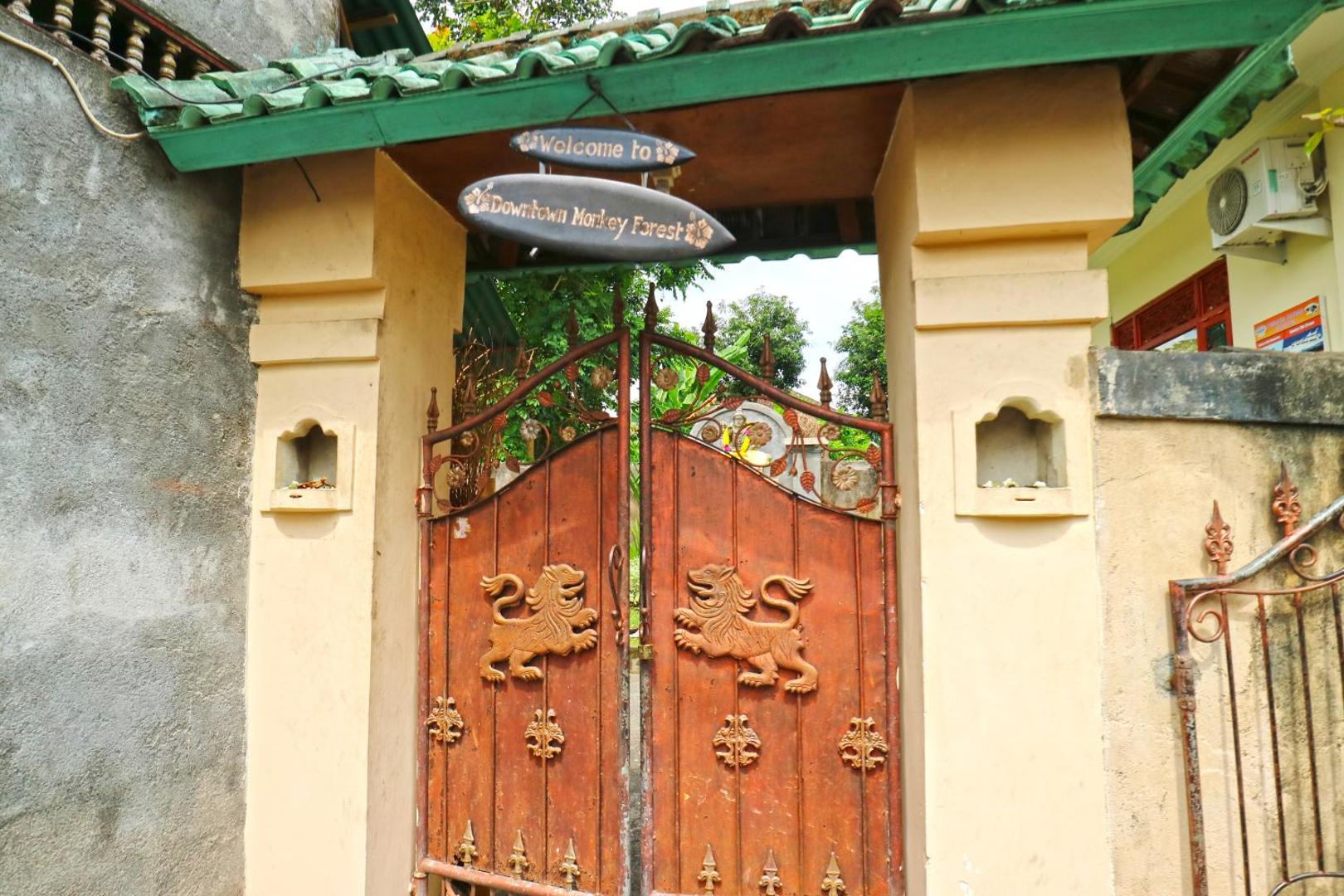 Downtown Monkey Forest Hostel