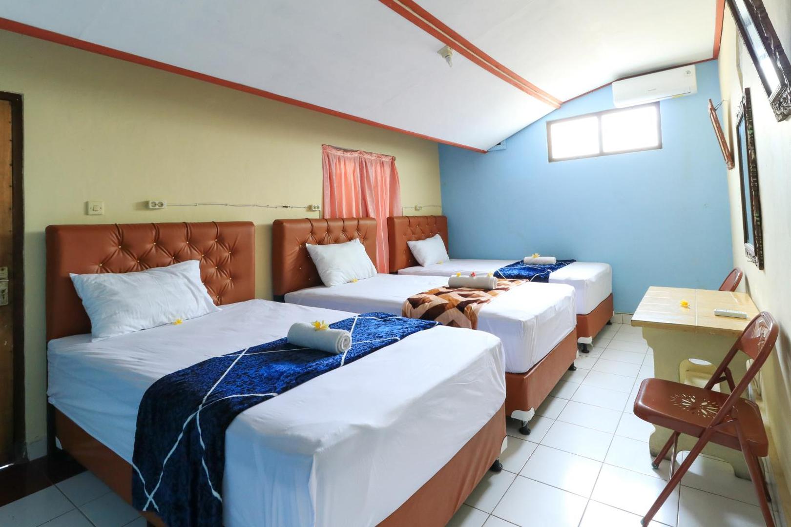 Downtown Monkey Forest Hostel