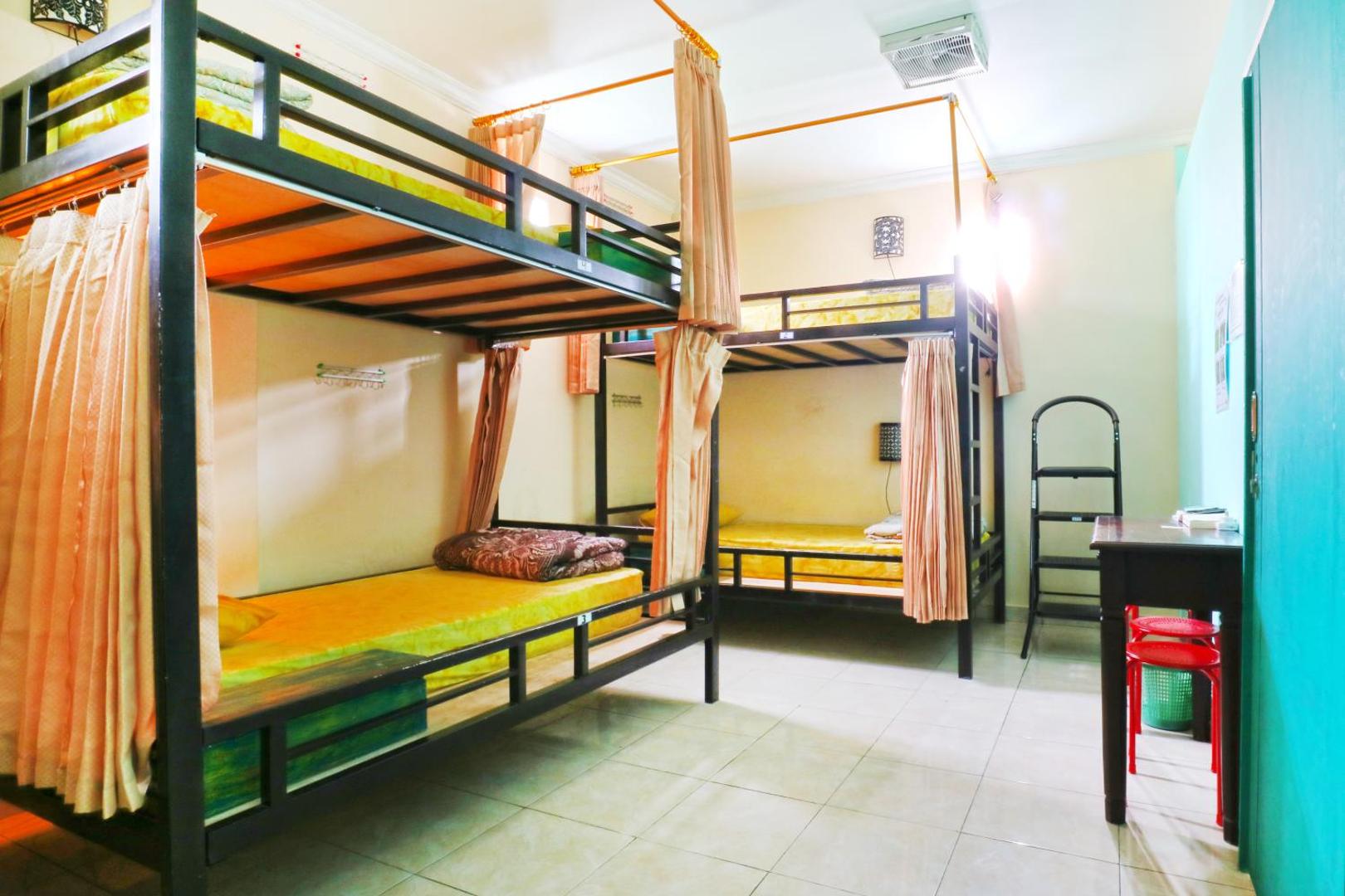 Downtown Monkey Forest Hostel