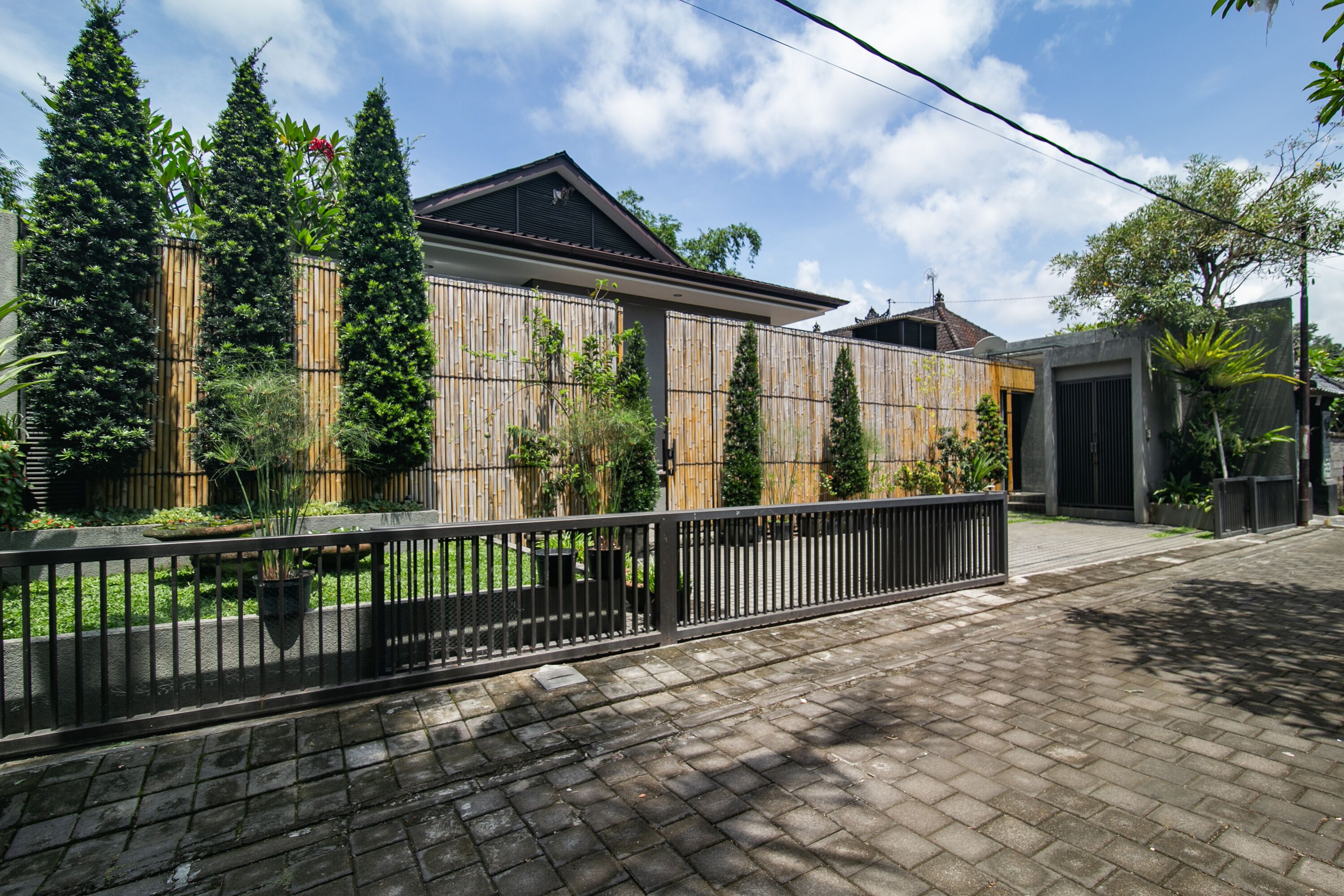 D'sanctum Villa