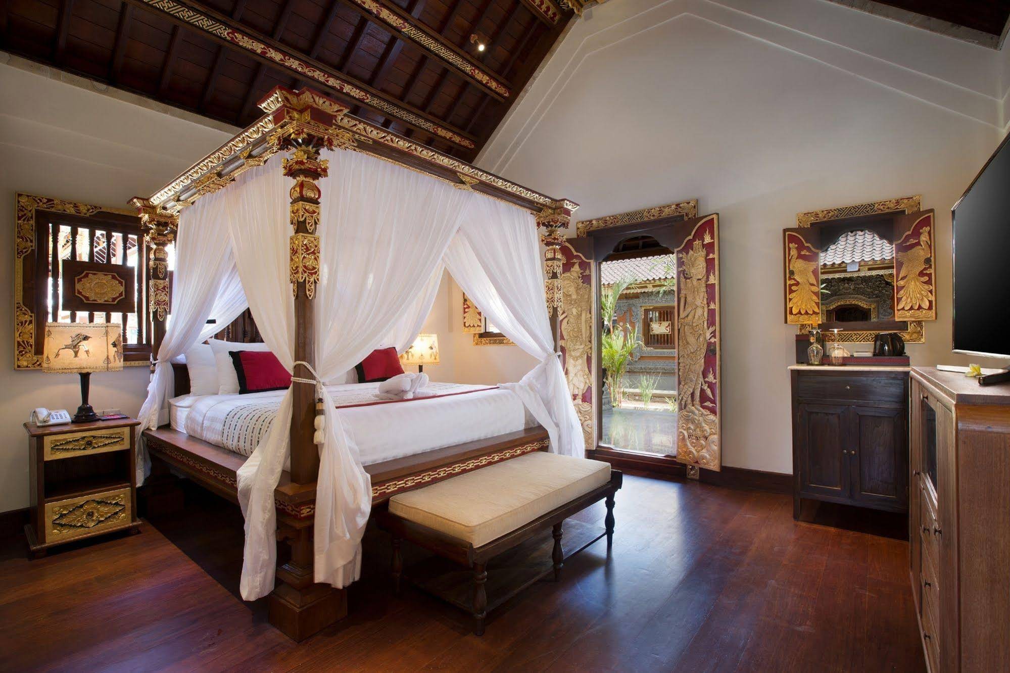 Dwaraka The Royal Villas
