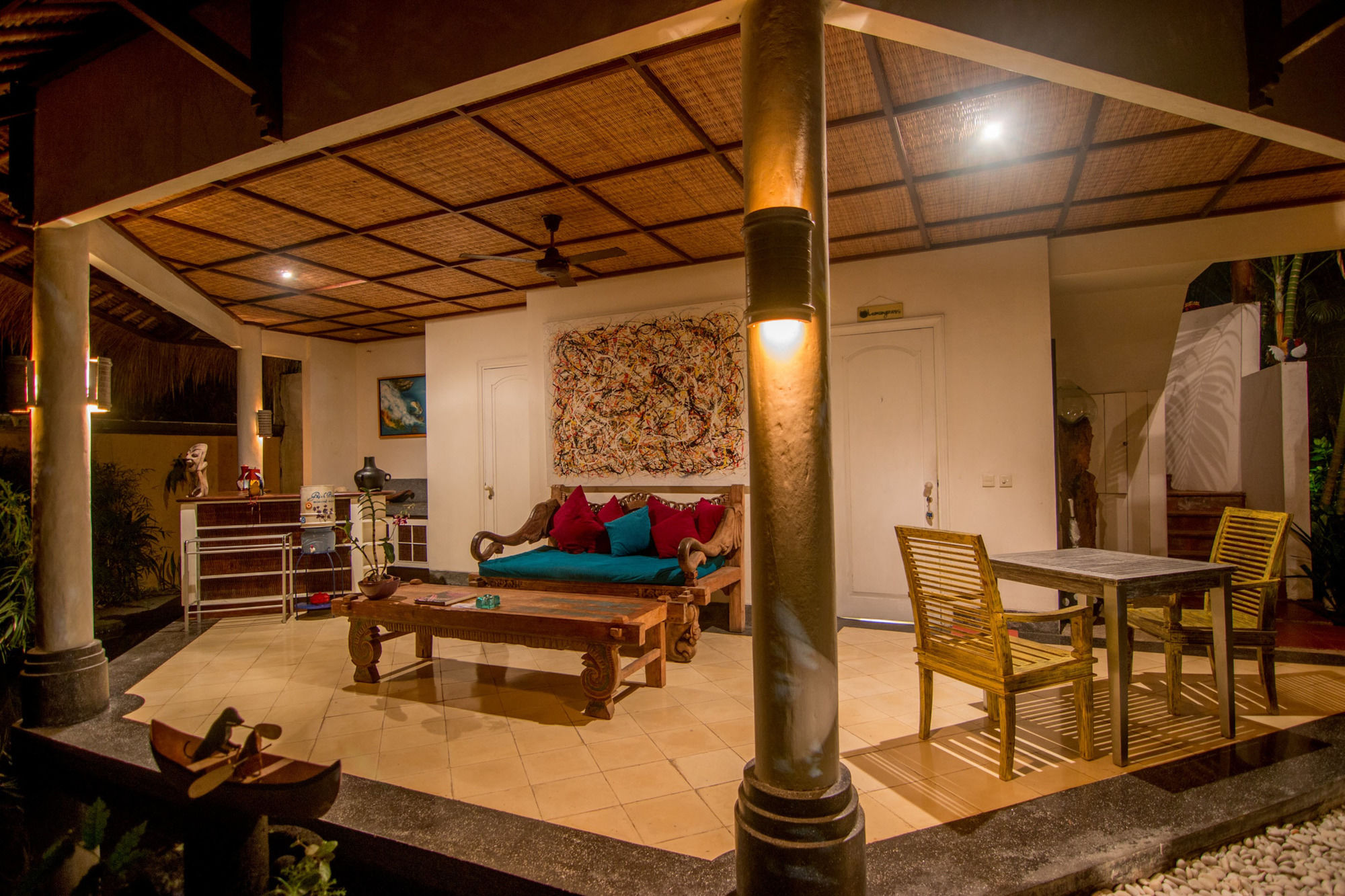 Gajah Biru Bungalows