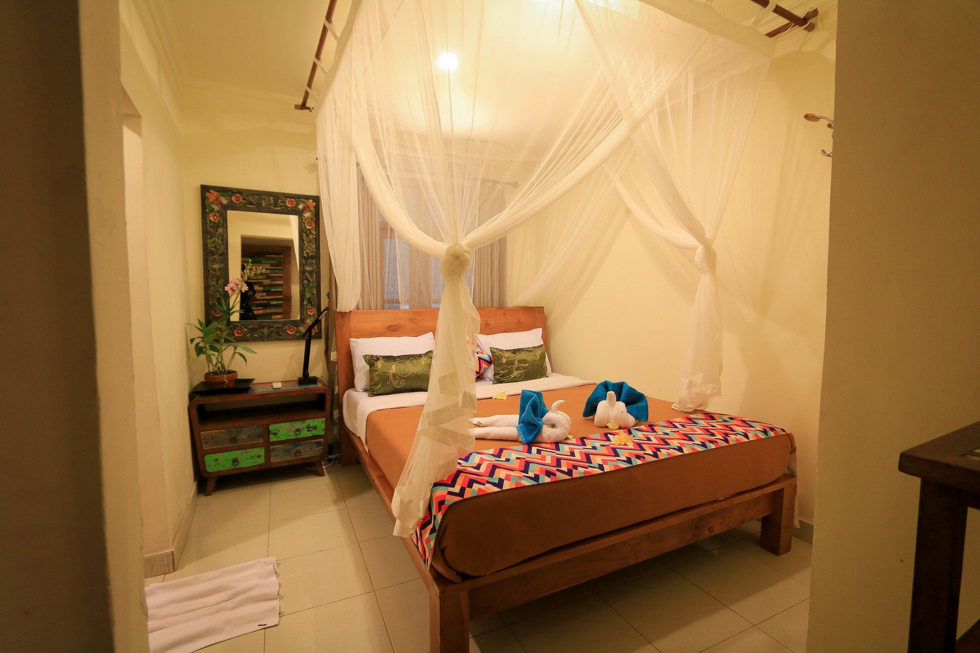 Gajah Biru Bungalows