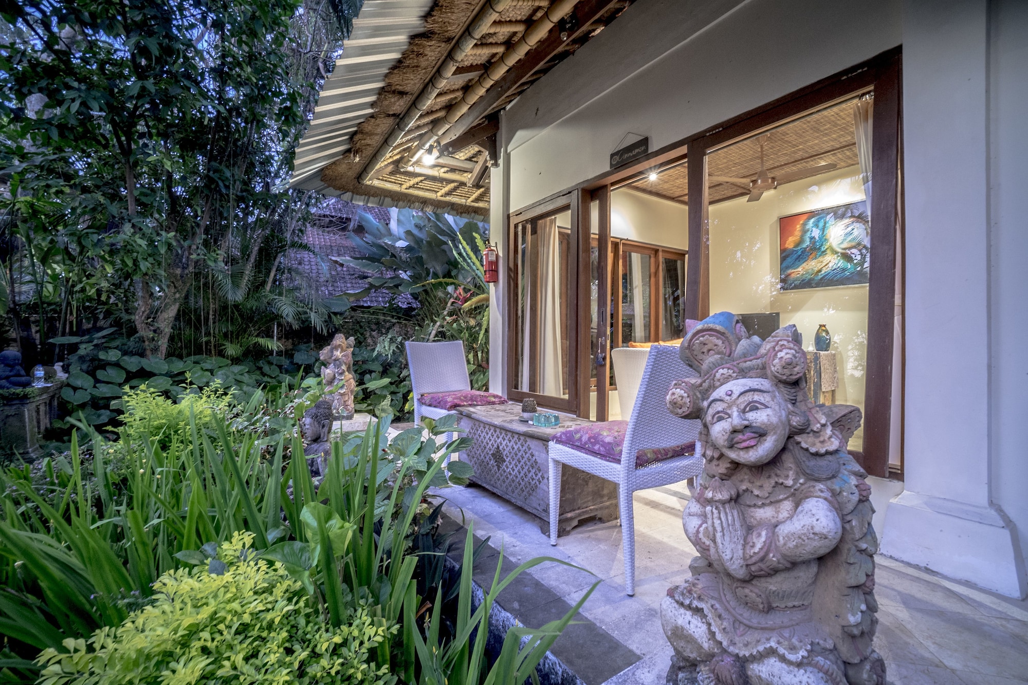 Gajah Biru Bungalows