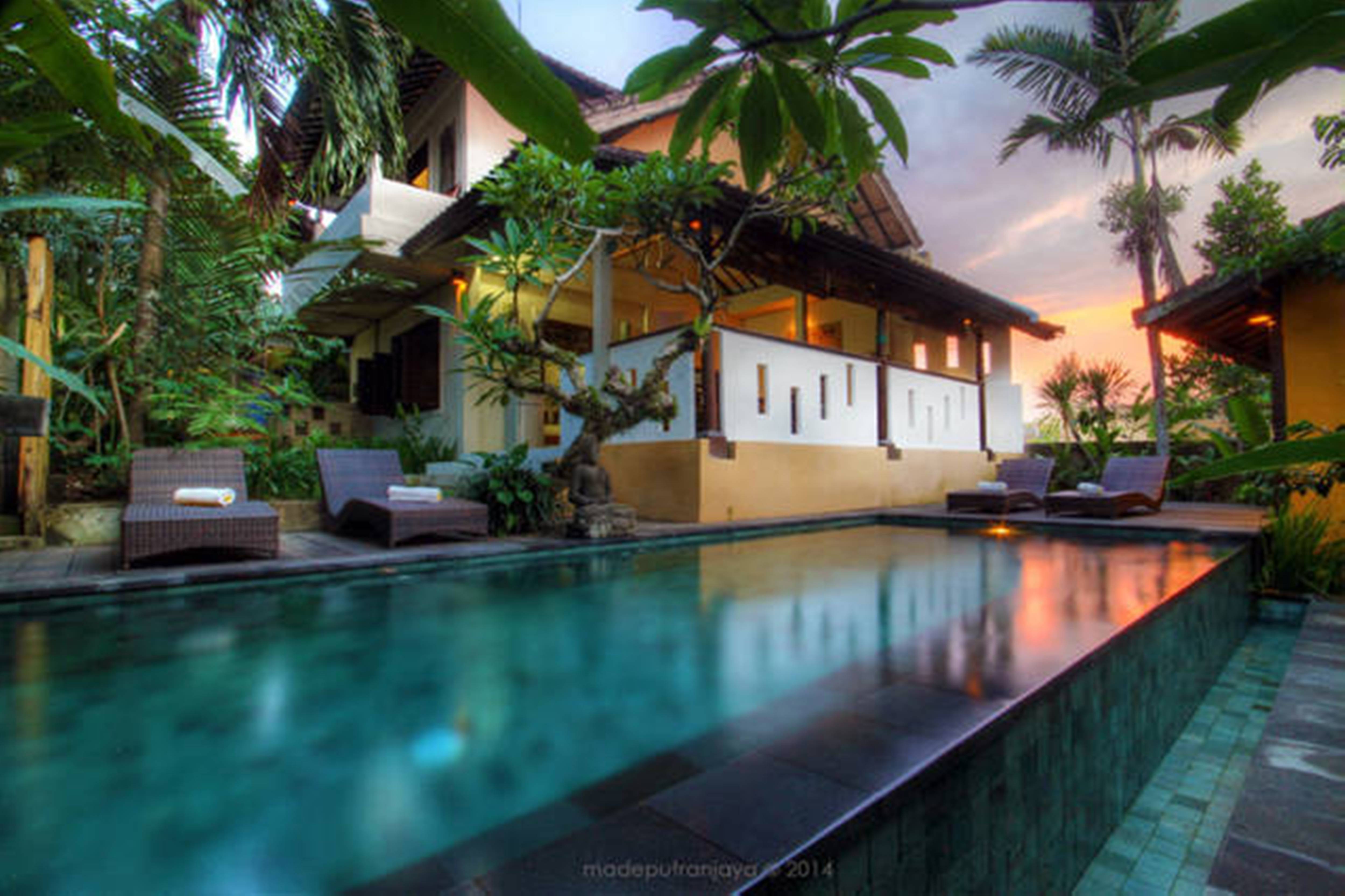 Gusde Tranquil Villas by EPS